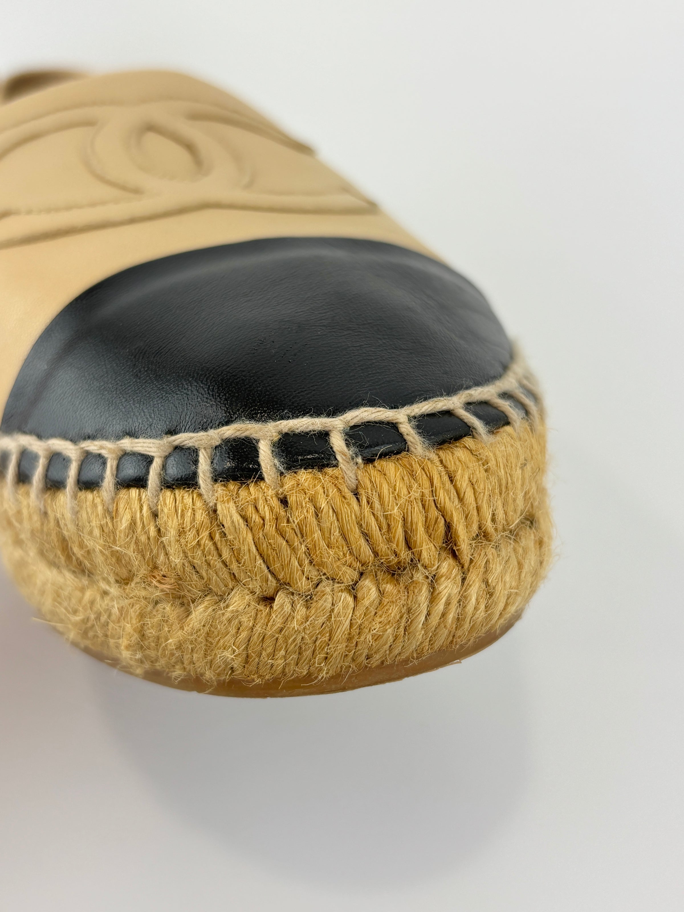 Beige / Black Lambskin Espadrilles Size 39