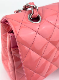 Classic Medium Flap Patent Salmon Pink SHW