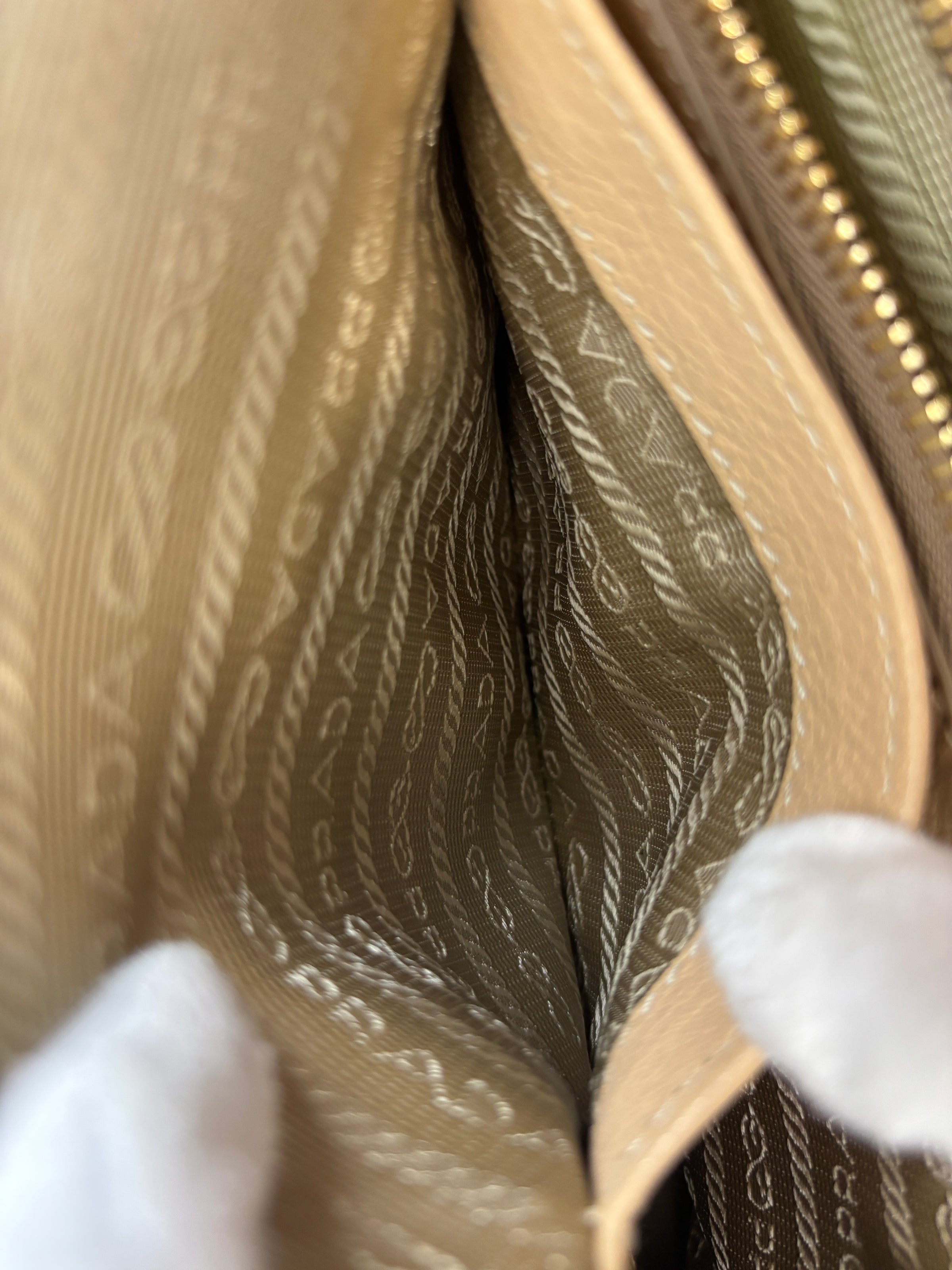BN2060 Cervo Shopping Tote in Sabbia (Deerskin)