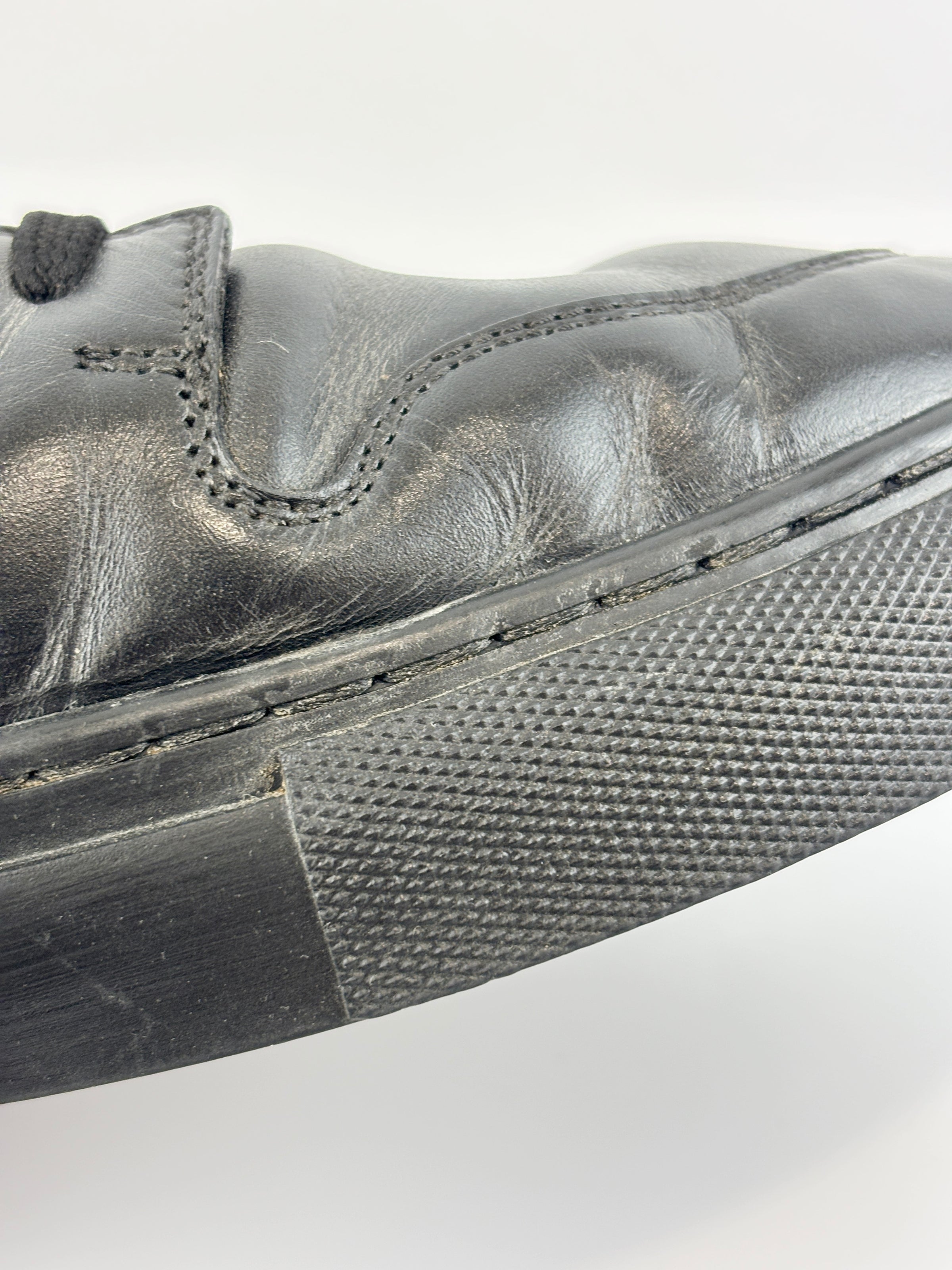 Brown Monogram Canvas & Black Leather Low Top Sneakers Size 9