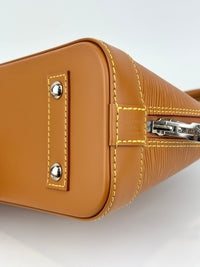 M57540 Alma BB Gold Miel SHW with Jacquard Strap