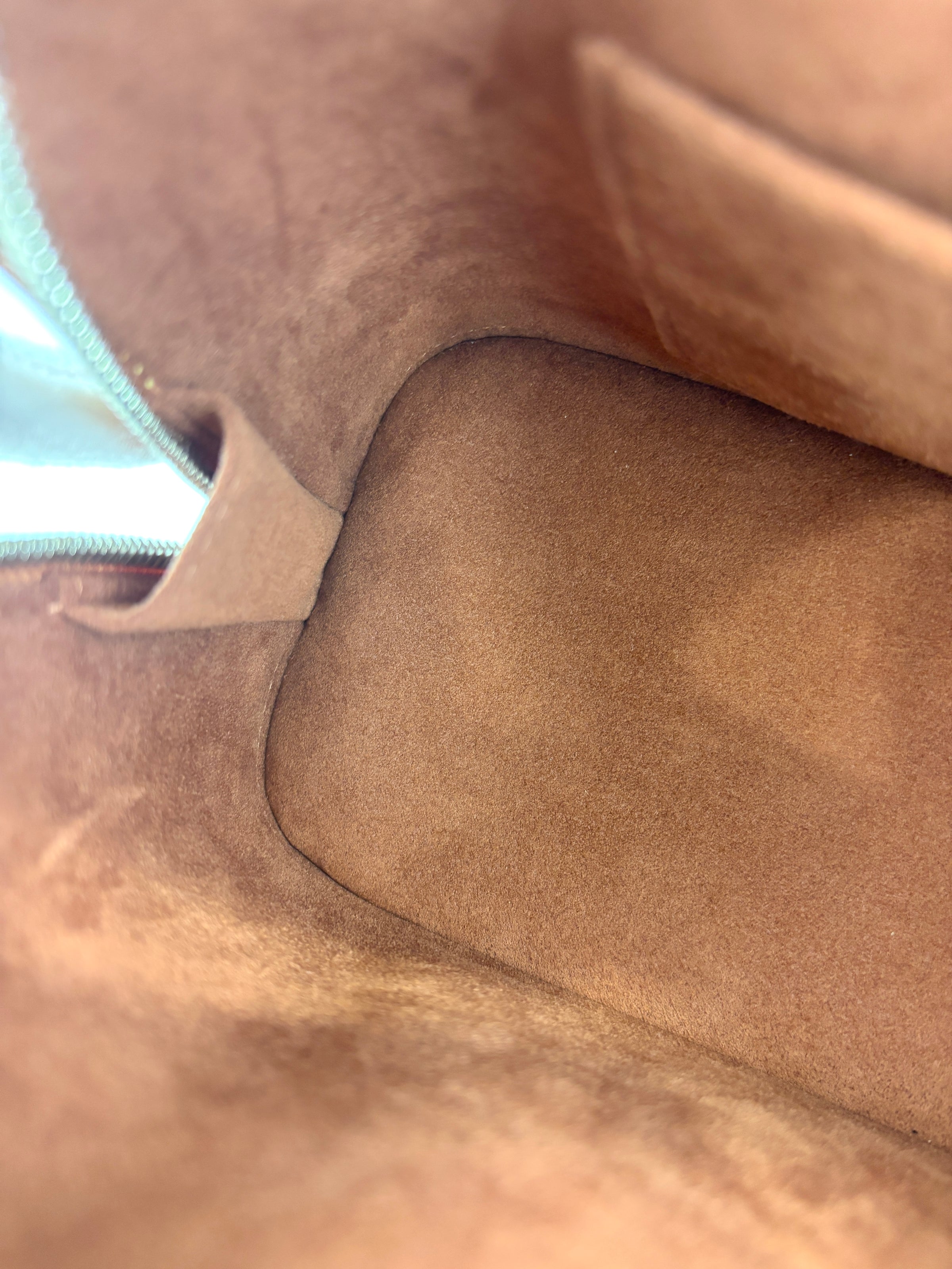 M57540 Alma BB Gold Miel SHW with Jacquard Strap