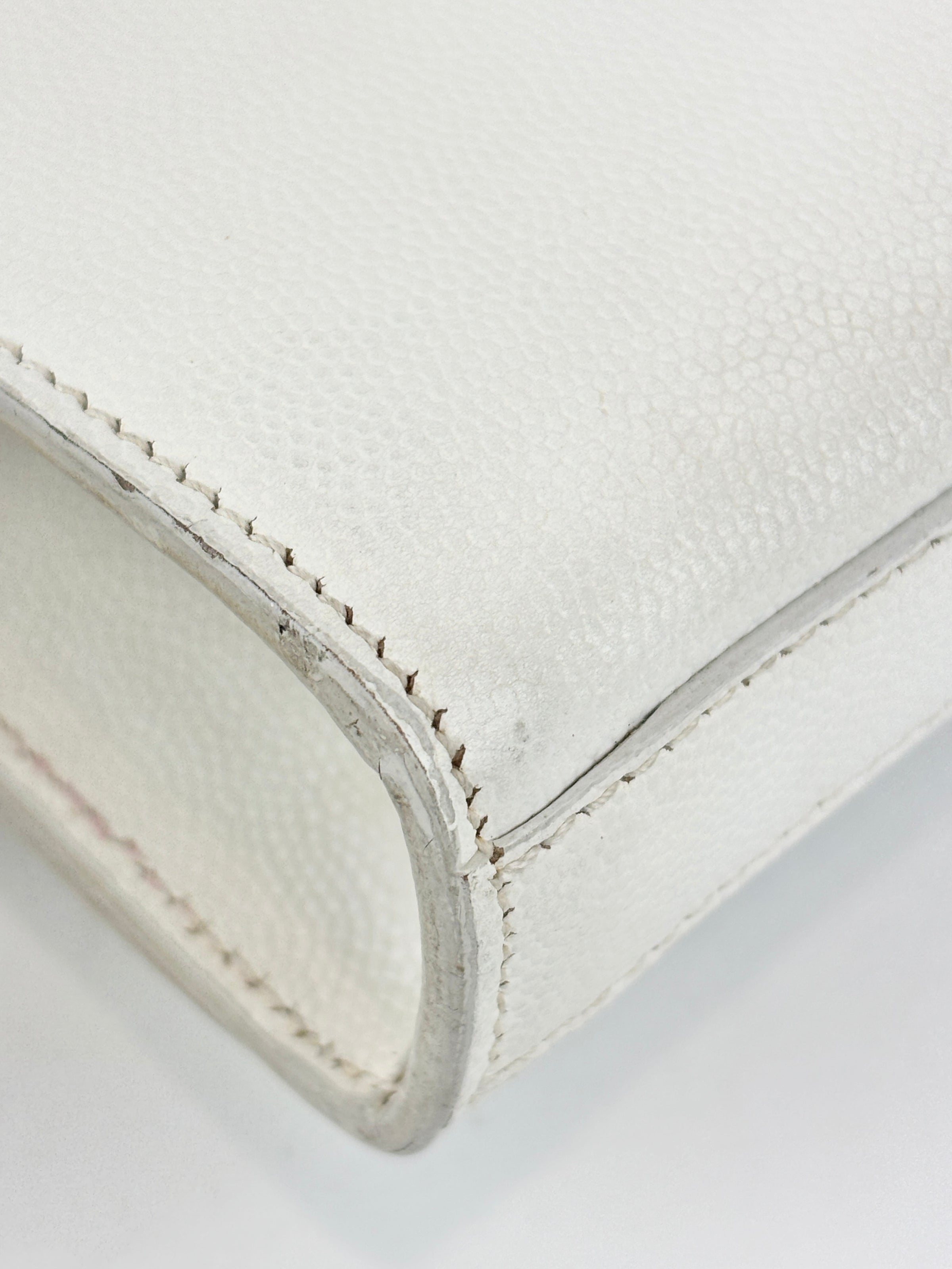 Kate Small in Grain de Poudre Embossed-Leather in White GHW