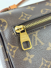 M40780 Pochette Metis Monogram Canvas