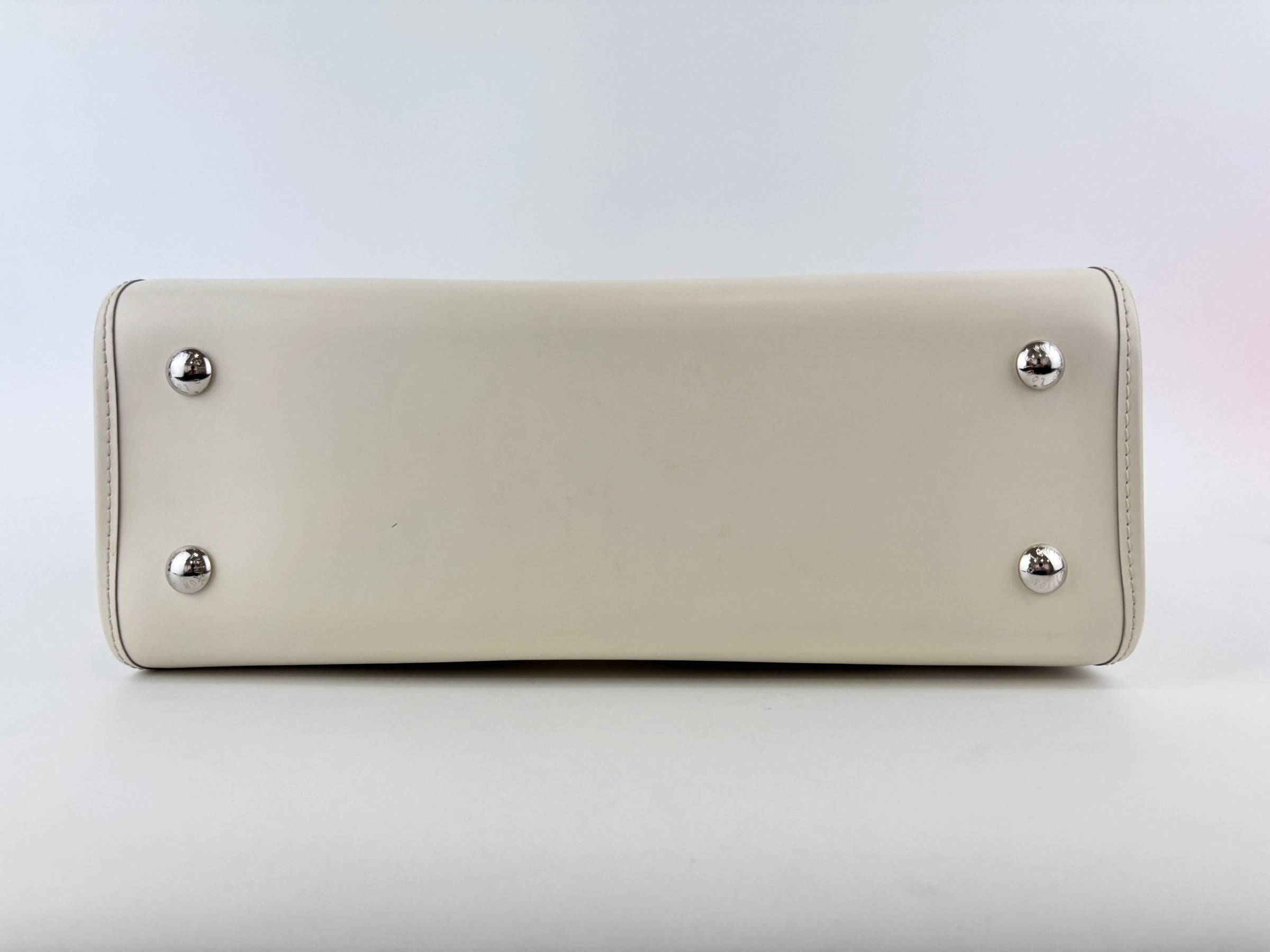 Madeleine GM White Epi