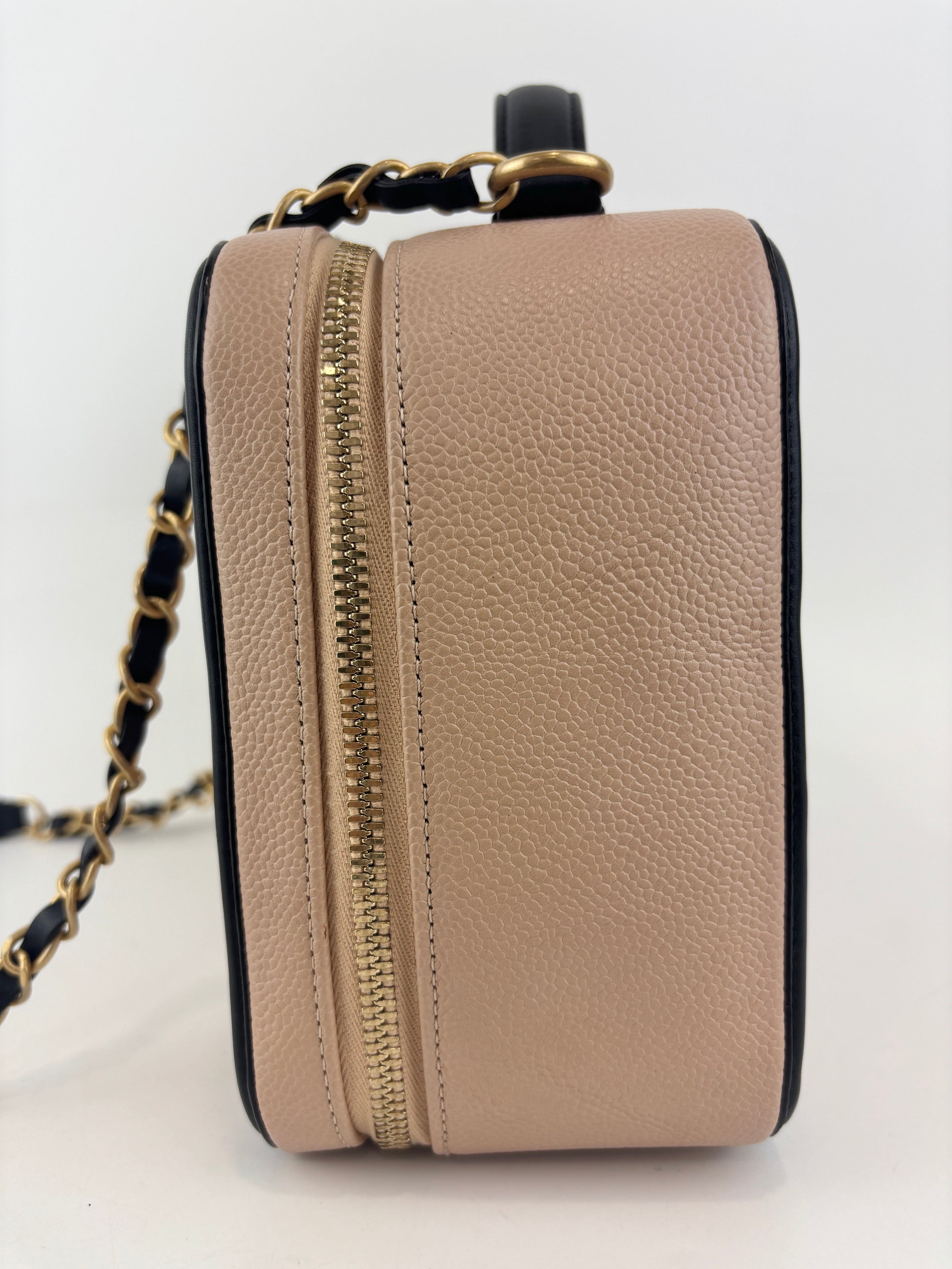 CC Filigree Vanity Case in Beige/Black Caviar Leather AGHW