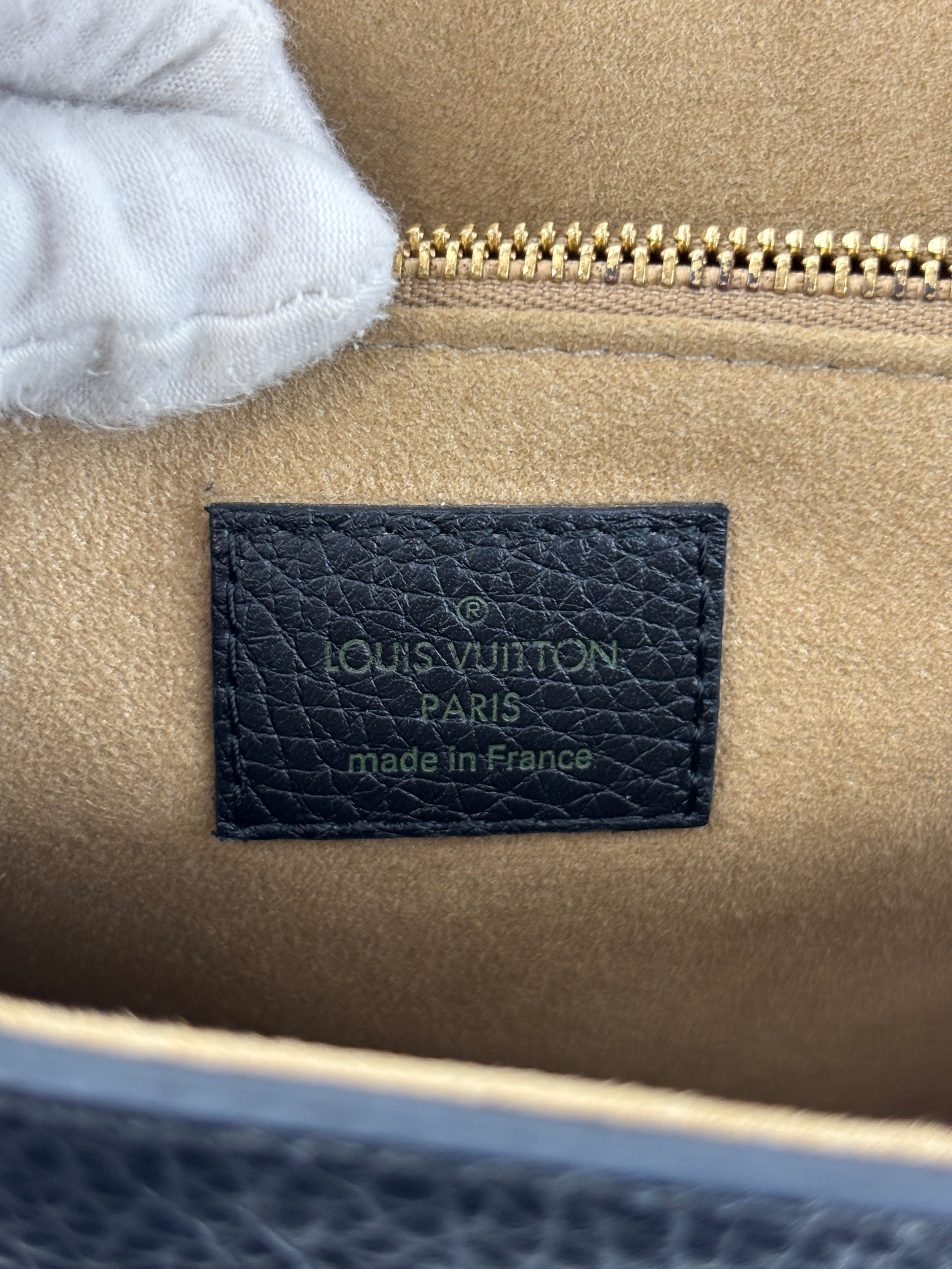 Volta Taurillon Leather Noir