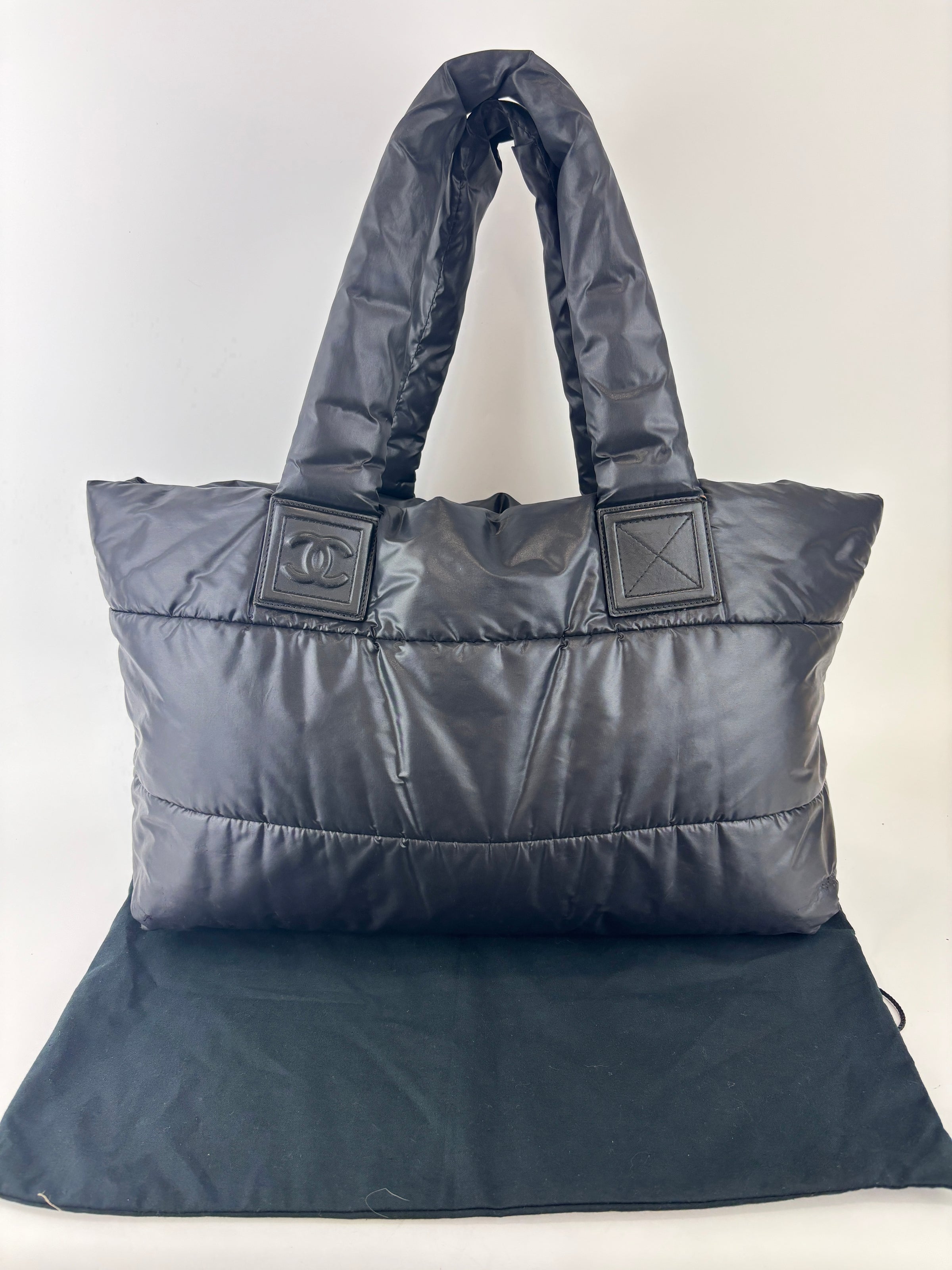 Nylon Shopper Tote in Black/Burgundy