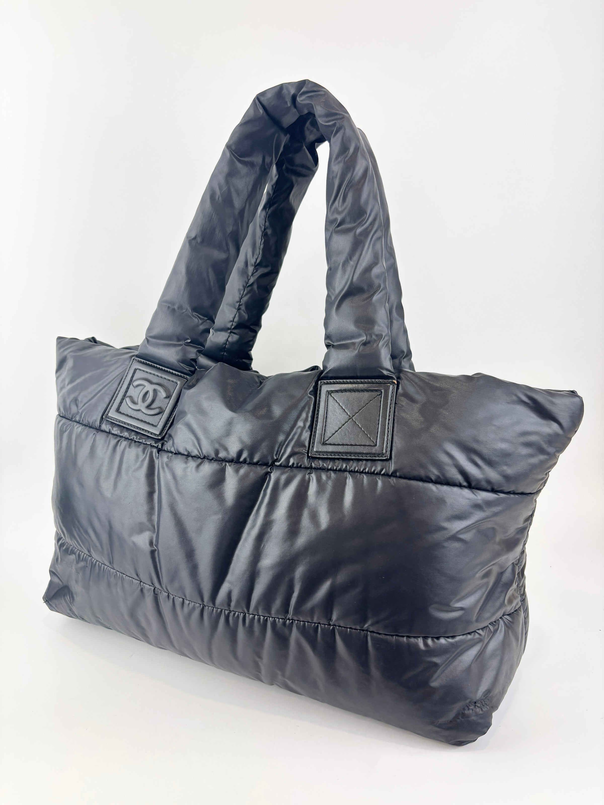 Nylon Shopper Tote in Black/Burgundy