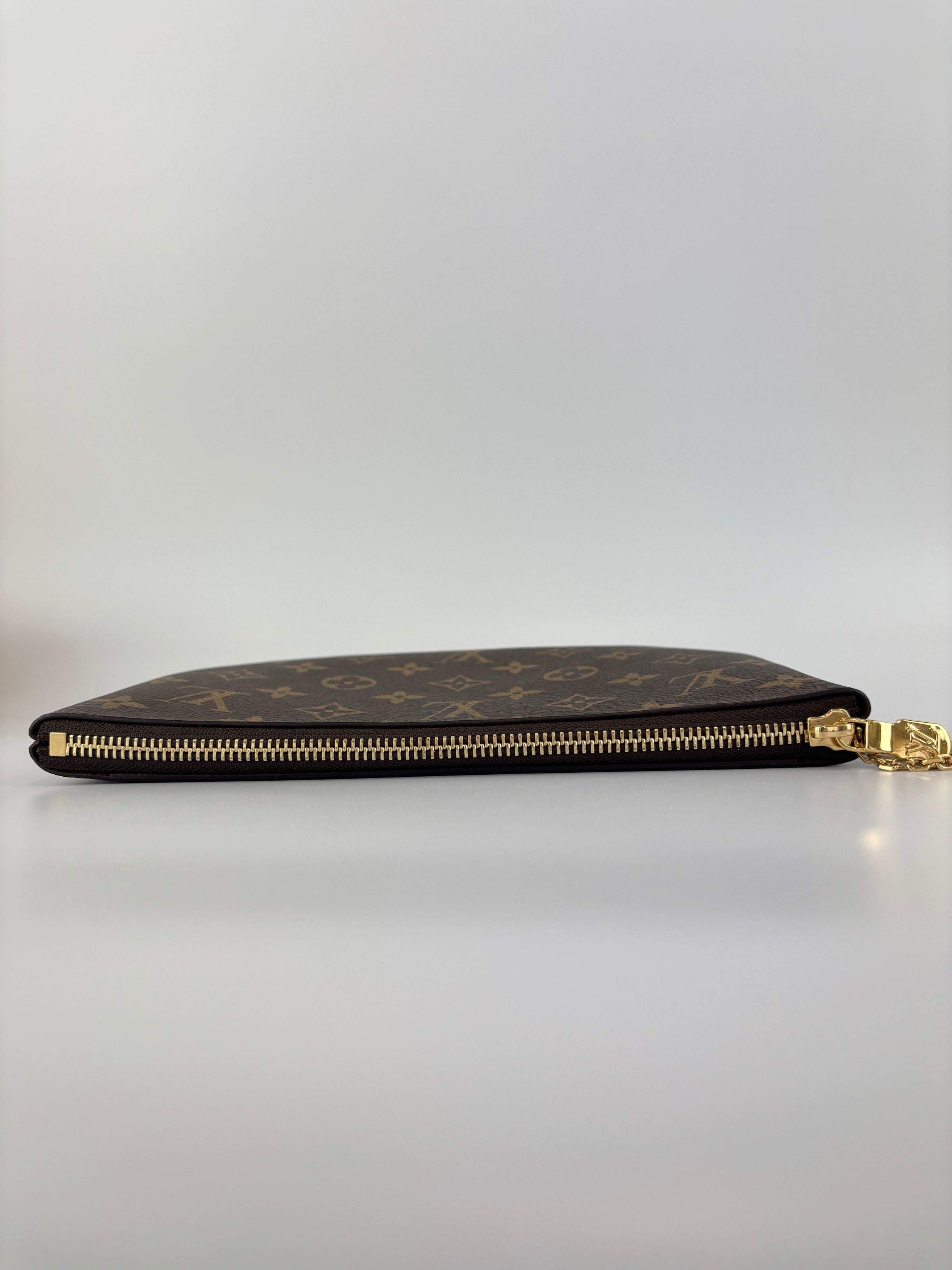 M13560 Monogram Canvas Pouch