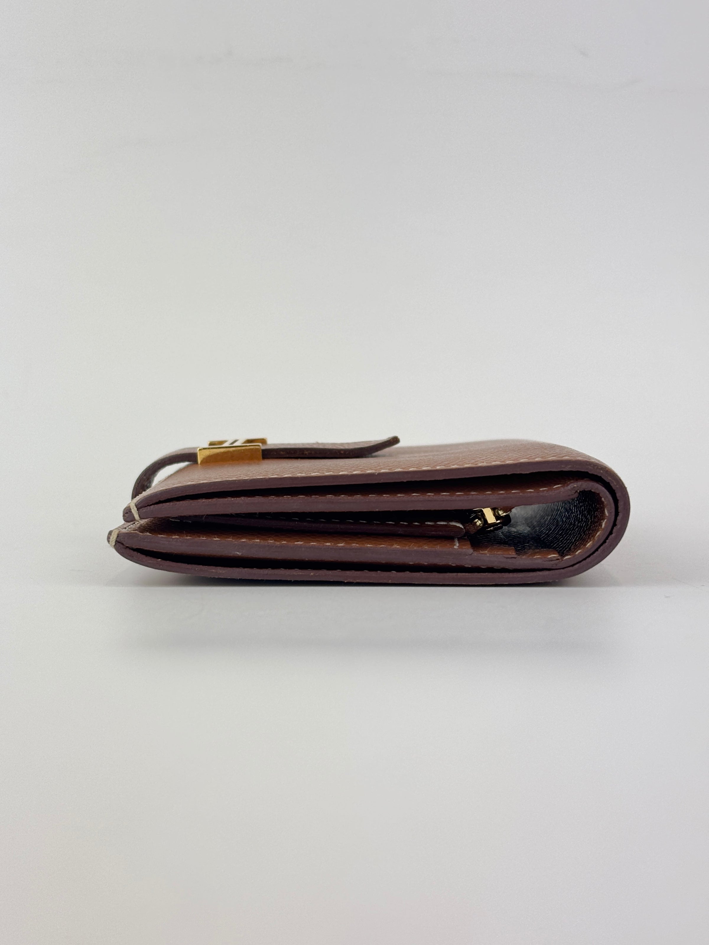 Bearn Compact Wallet in Gold