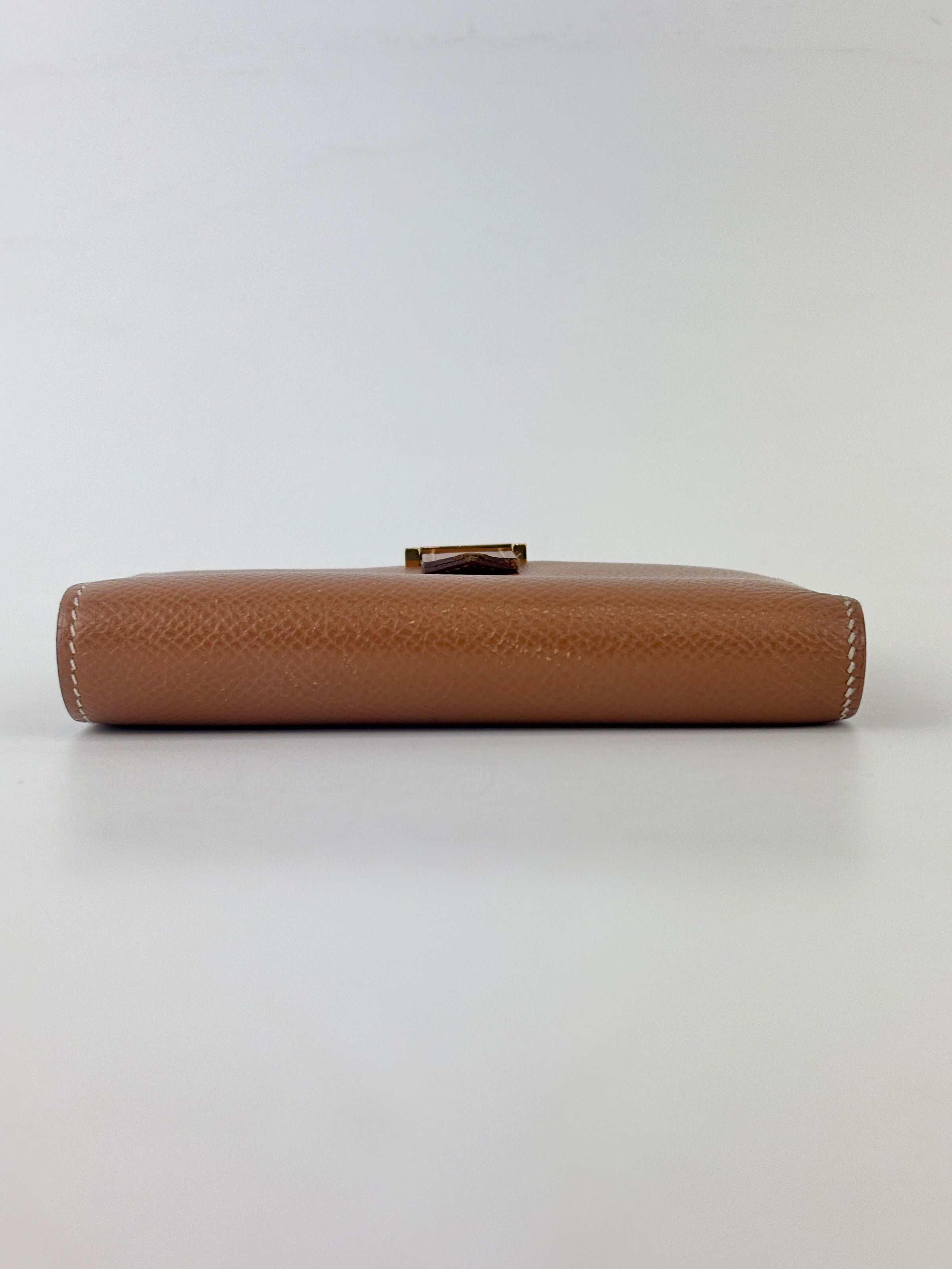 Bearn Compact Wallet in Gold