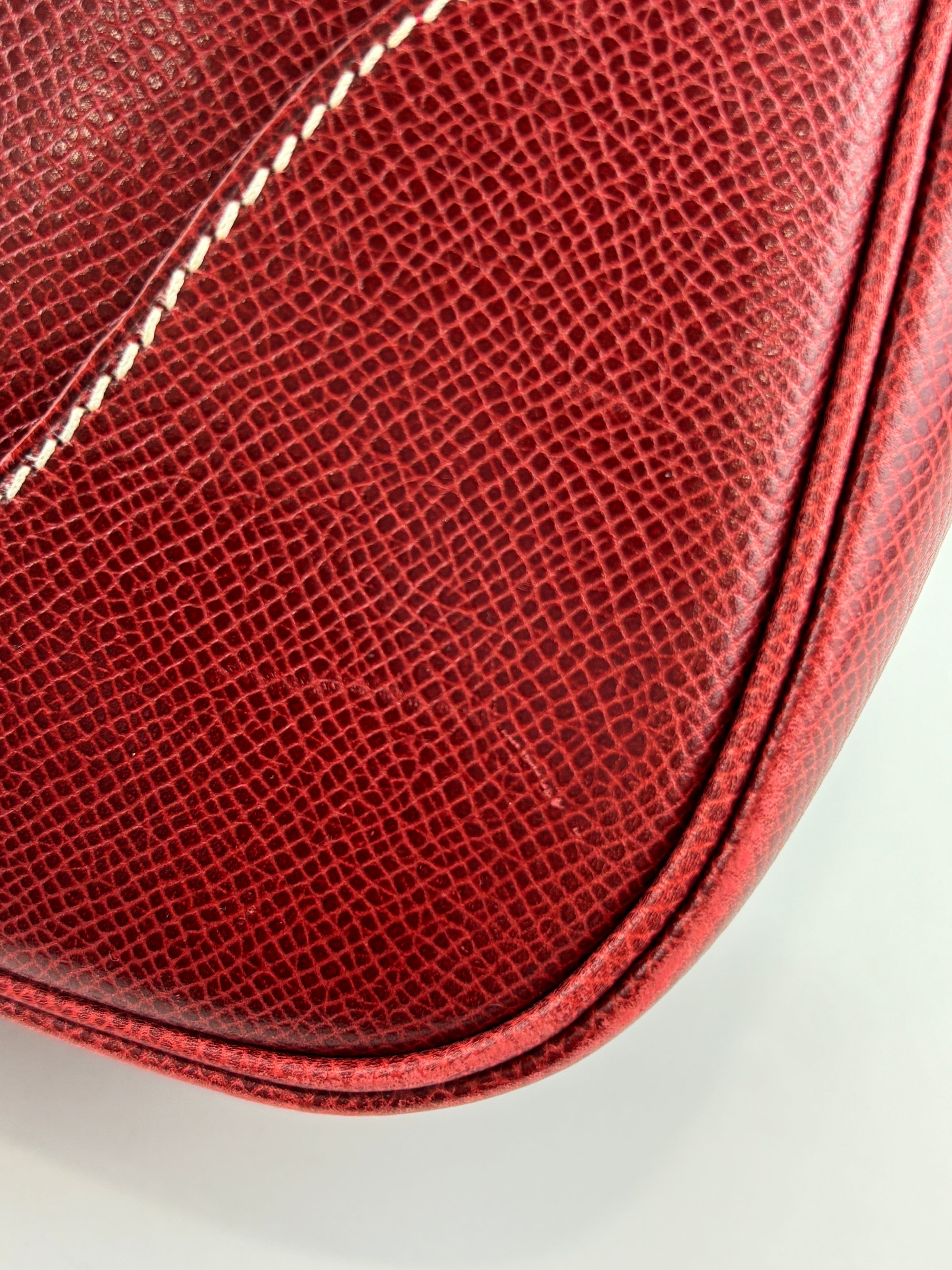Trim 31 Shoulder Bag in Rouge H