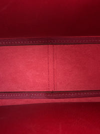 Trim 31 Shoulder Bag in Rouge H