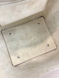 Small Le 37 Bucket Bag in Seasalt