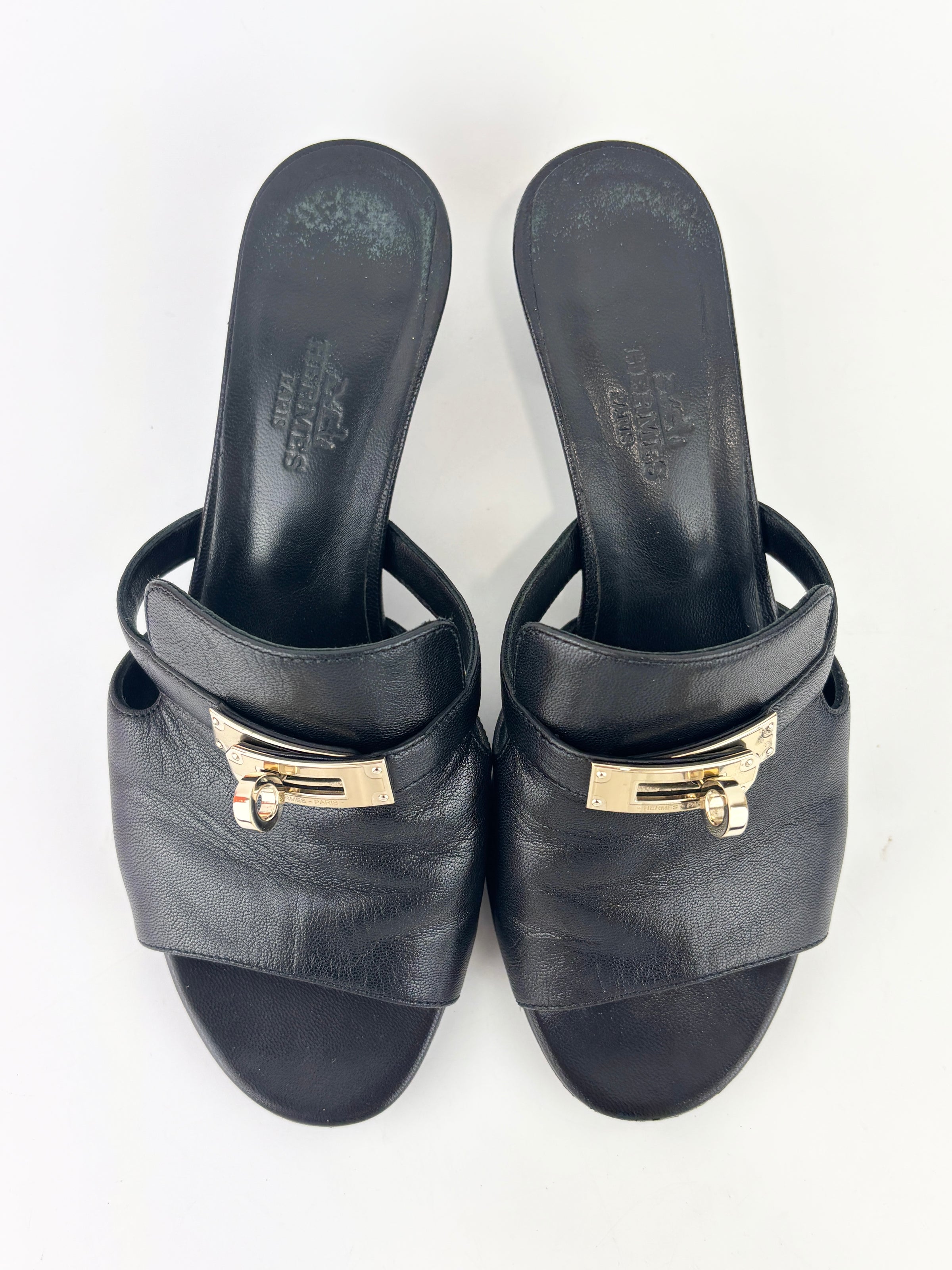 Candy Sandal in Chevre Leather Noir Size 36