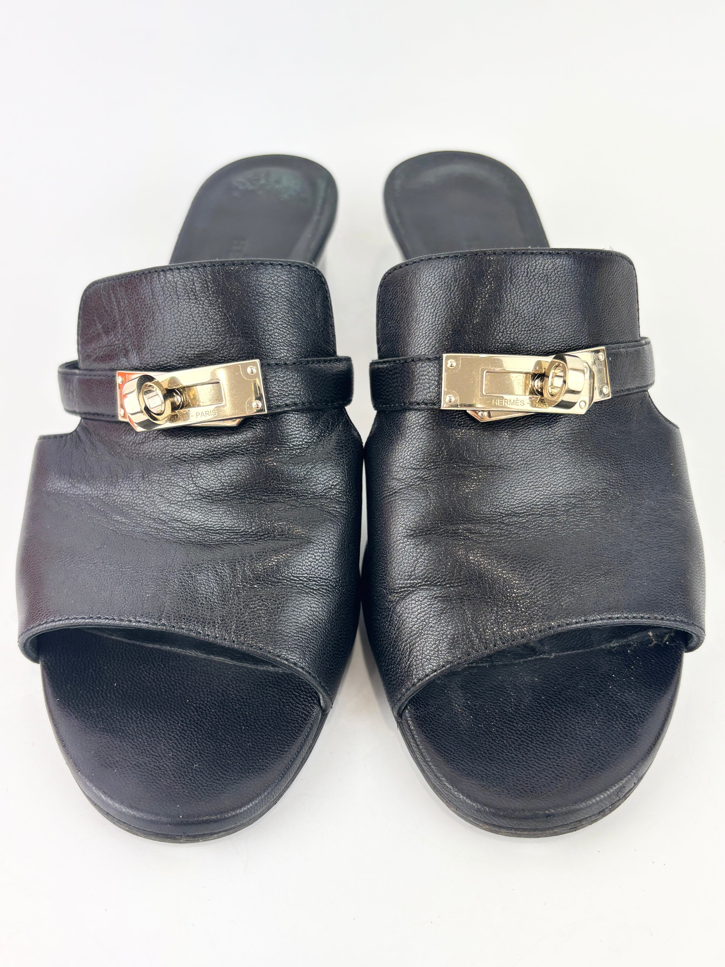 Candy Sandal in Chevre Leather Noir Size 36