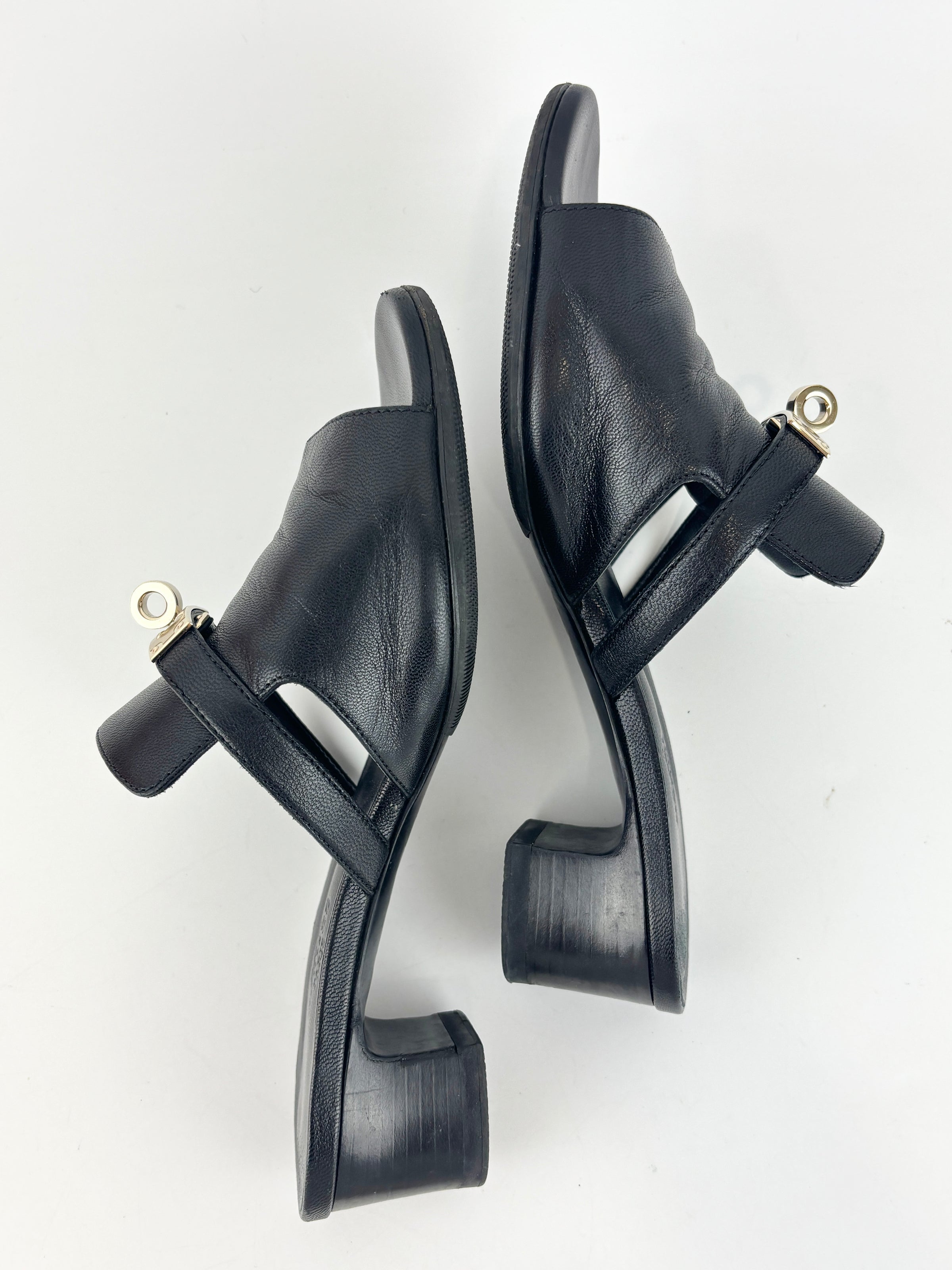 Candy Sandal in Chevre Leather Noir Size 36