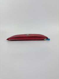 03880 Red Bill Pouch