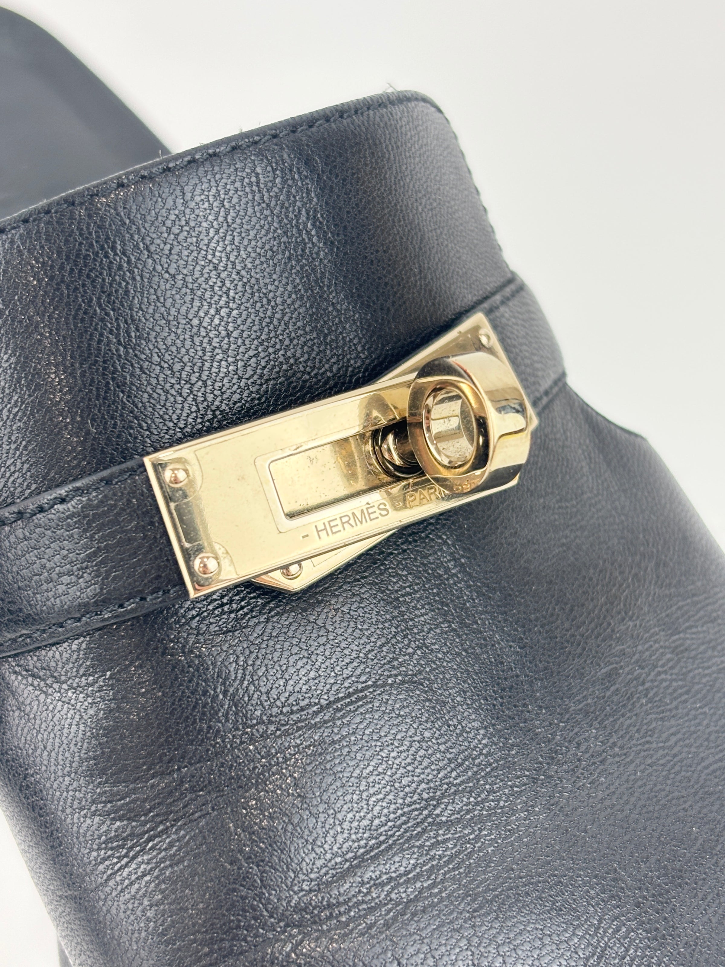 Candy Sandal in Chevre Leather Noir Size 36