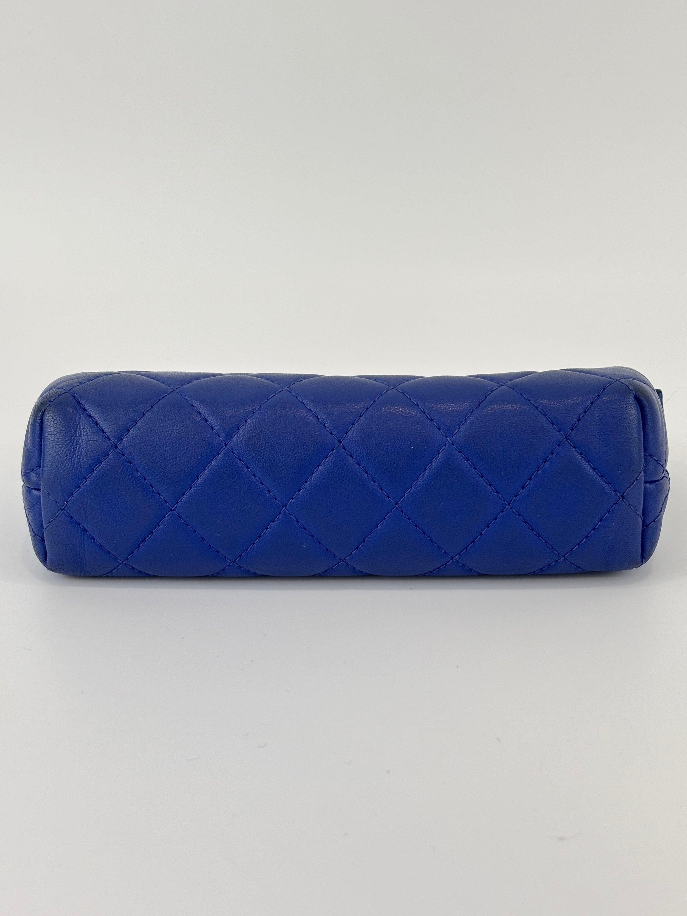 A69259Y Bleu Fonce Pouch