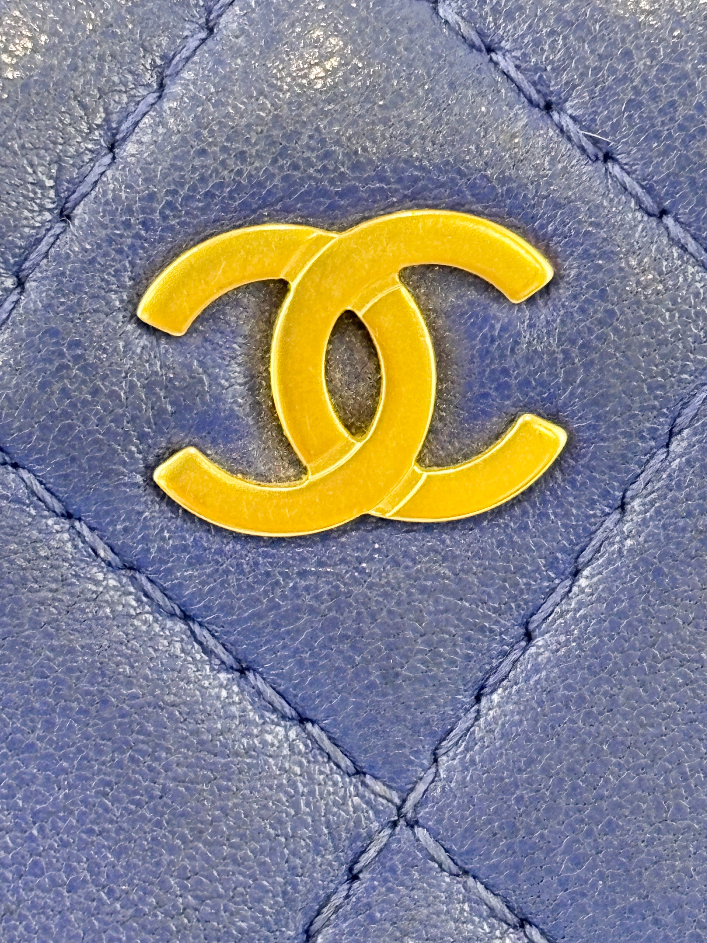 A69259Y Bleu Fonce Pouch