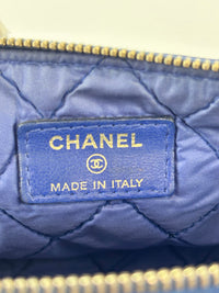 A69259Y Bleu Fonce Pouch