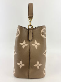 NeoNoe MM Bicolor Monogram Empreinte Leather in Tourterelle / Creme (RFID)