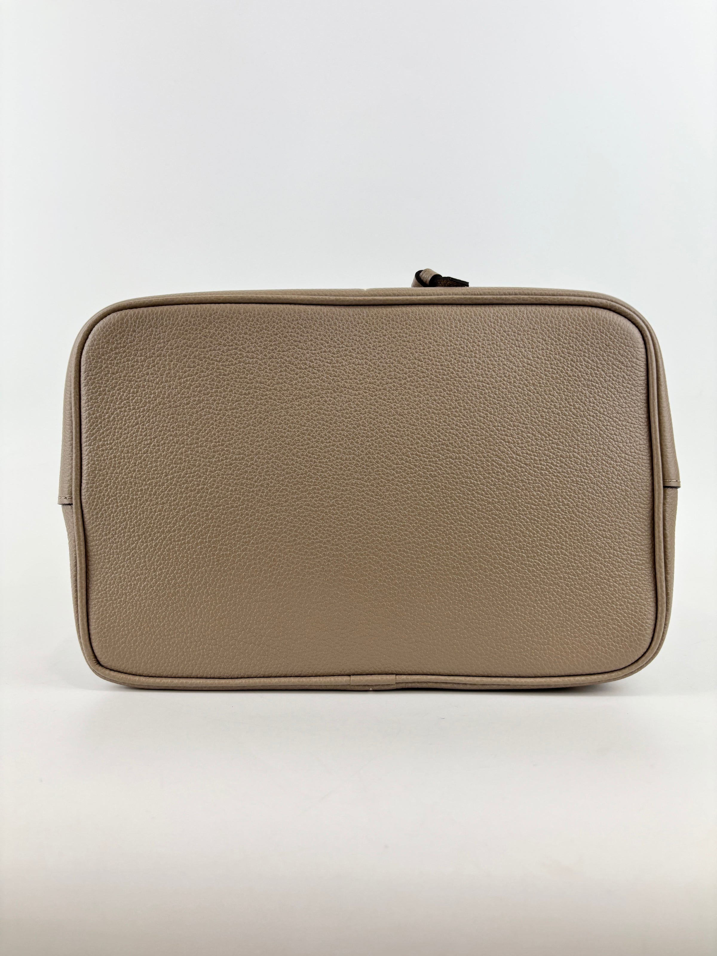 NeoNoe MM Bicolor Monogram Empreinte Leather in Tourterelle / Creme (RFID)