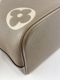 NeoNoe MM Bicolor Monogram Empreinte Leather in Tourterelle / Creme (RFID)