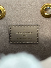NeoNoe MM Bicolor Monogram Empreinte Leather in Tourterelle / Creme (RFID)