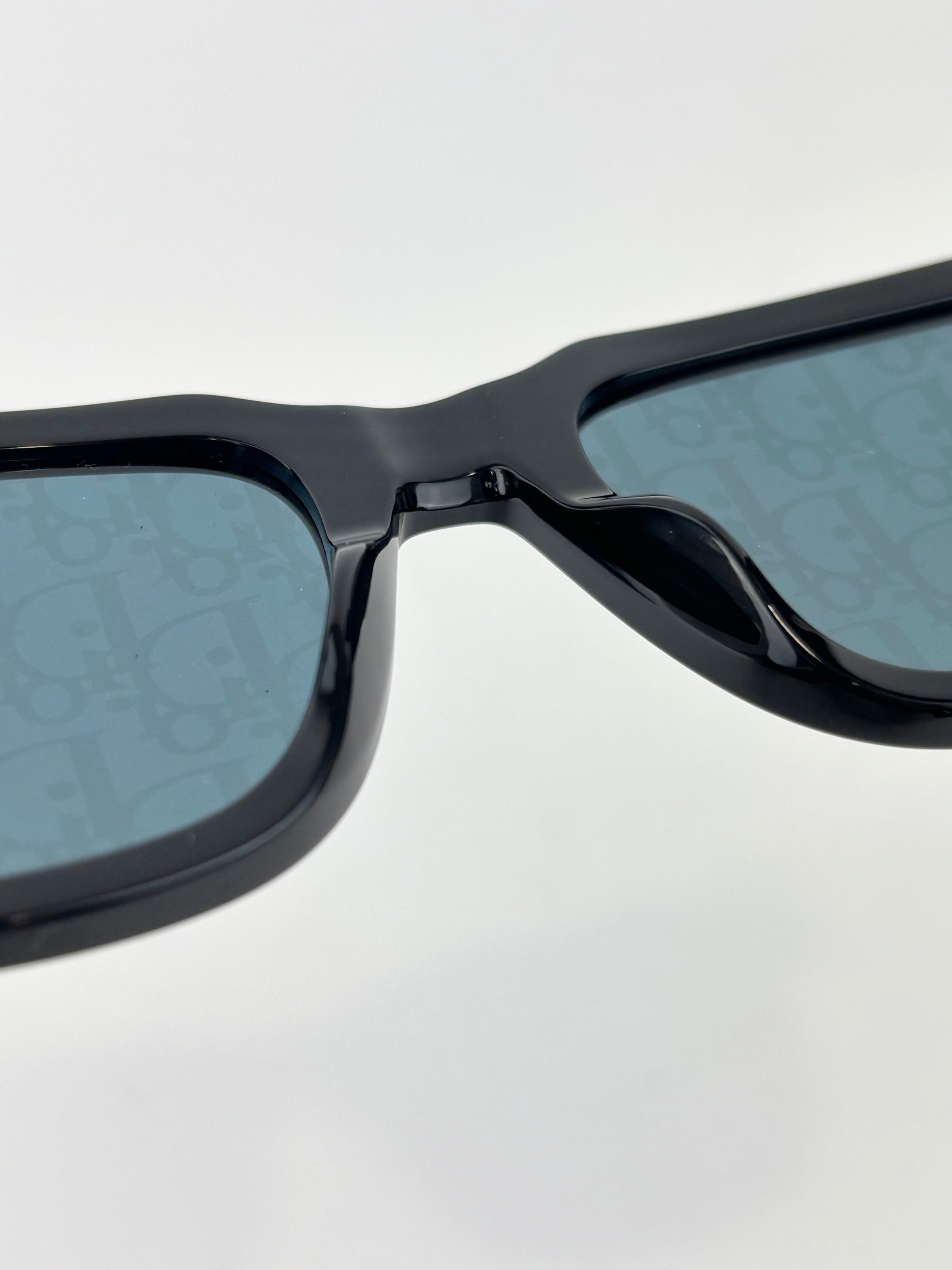 DiorSymbol S1I Bold Rectangular Sunglasses (Black Acetate / Silver-Tone Signature Hardware)
