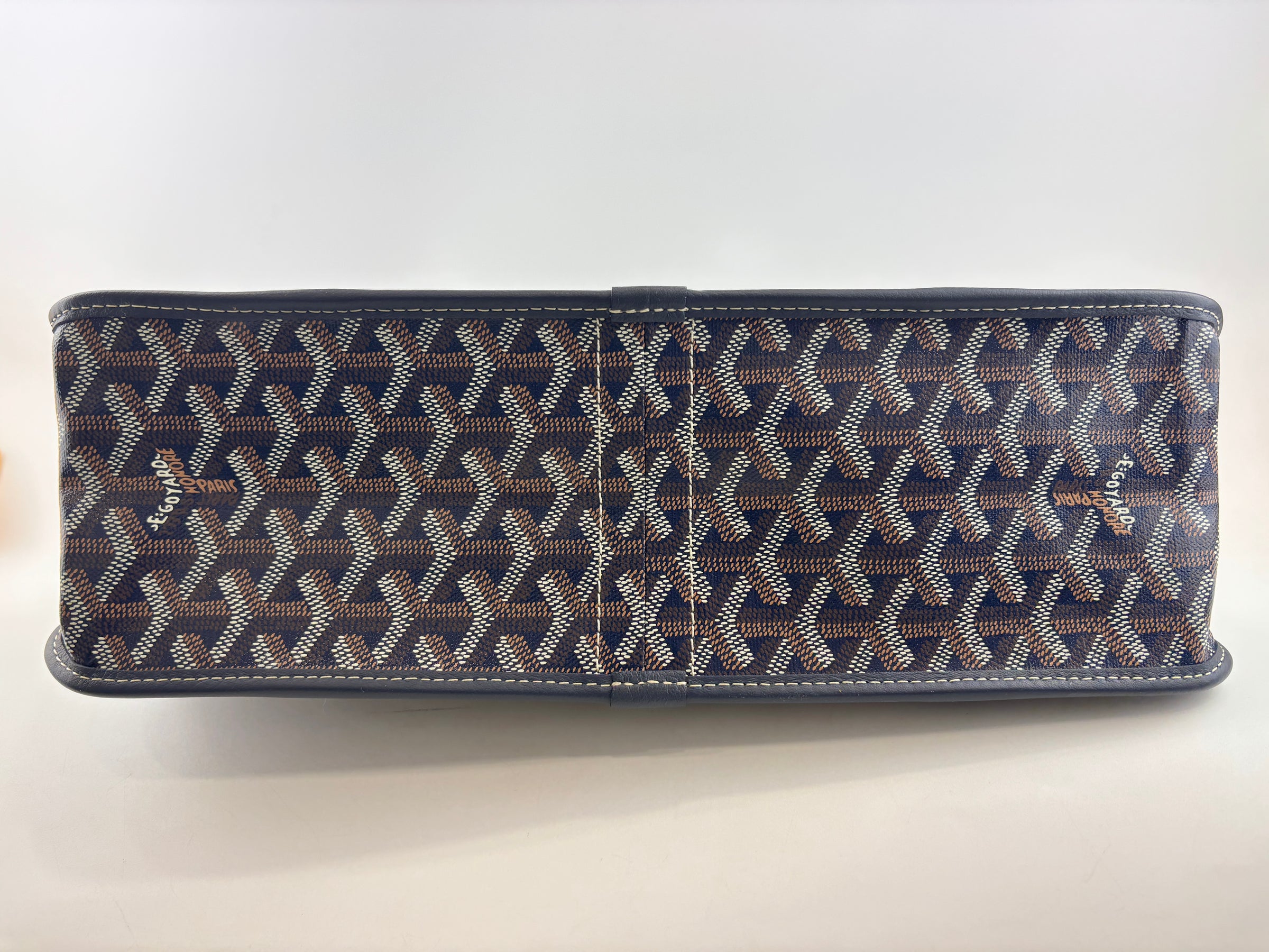 Bourgogne MM Bleu Marine Tote