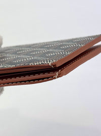 Victoire Wallet in Black