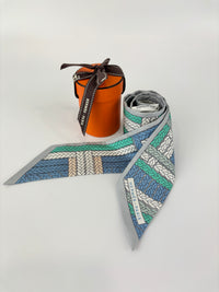 Tresses H Silk Twilly in Bleu Jean/ Gris Perle/ Vert