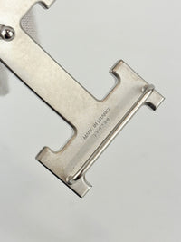 32mm H Brushed Palladium Belt Buckle & Etain Togo / Black Box 135 Reversible Leather Strap Size 90