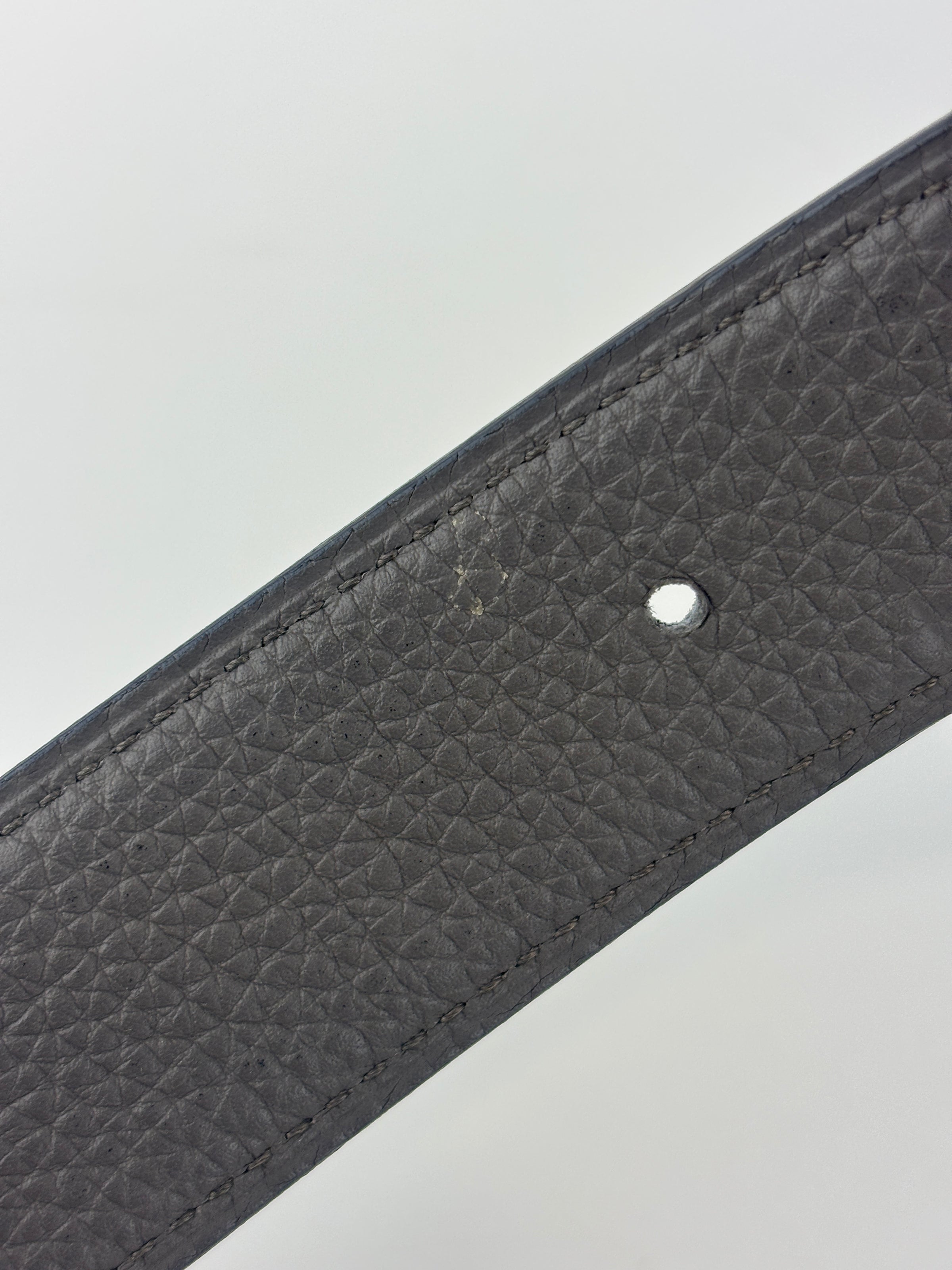 32mm H Brushed Palladium Belt Buckle & Etain Togo / Black Box 135 Reversible Leather Strap Size 90