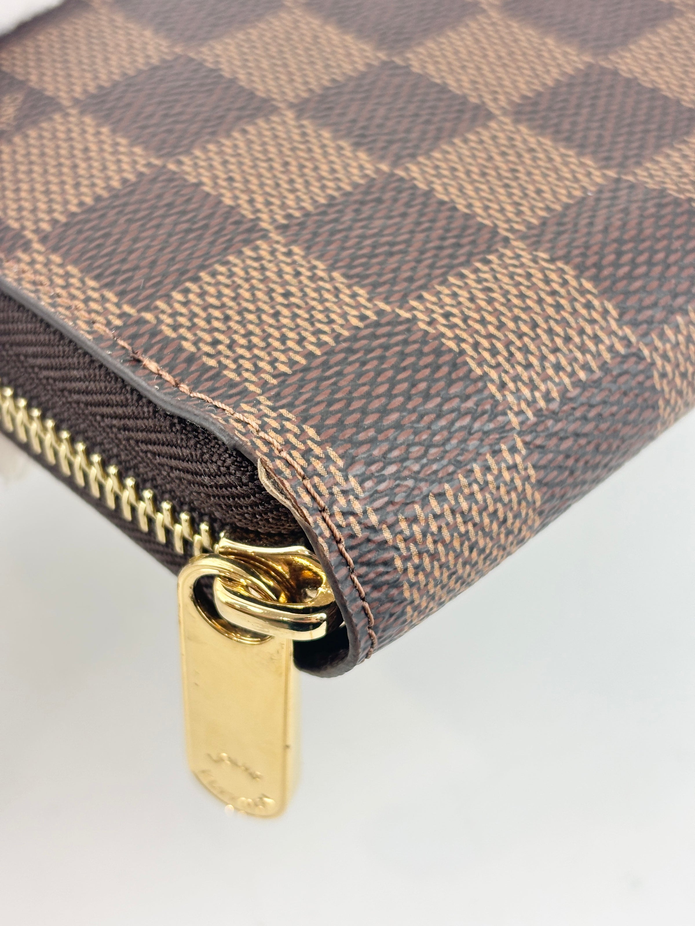 N41661 Zippy Wallet Damier Ebene