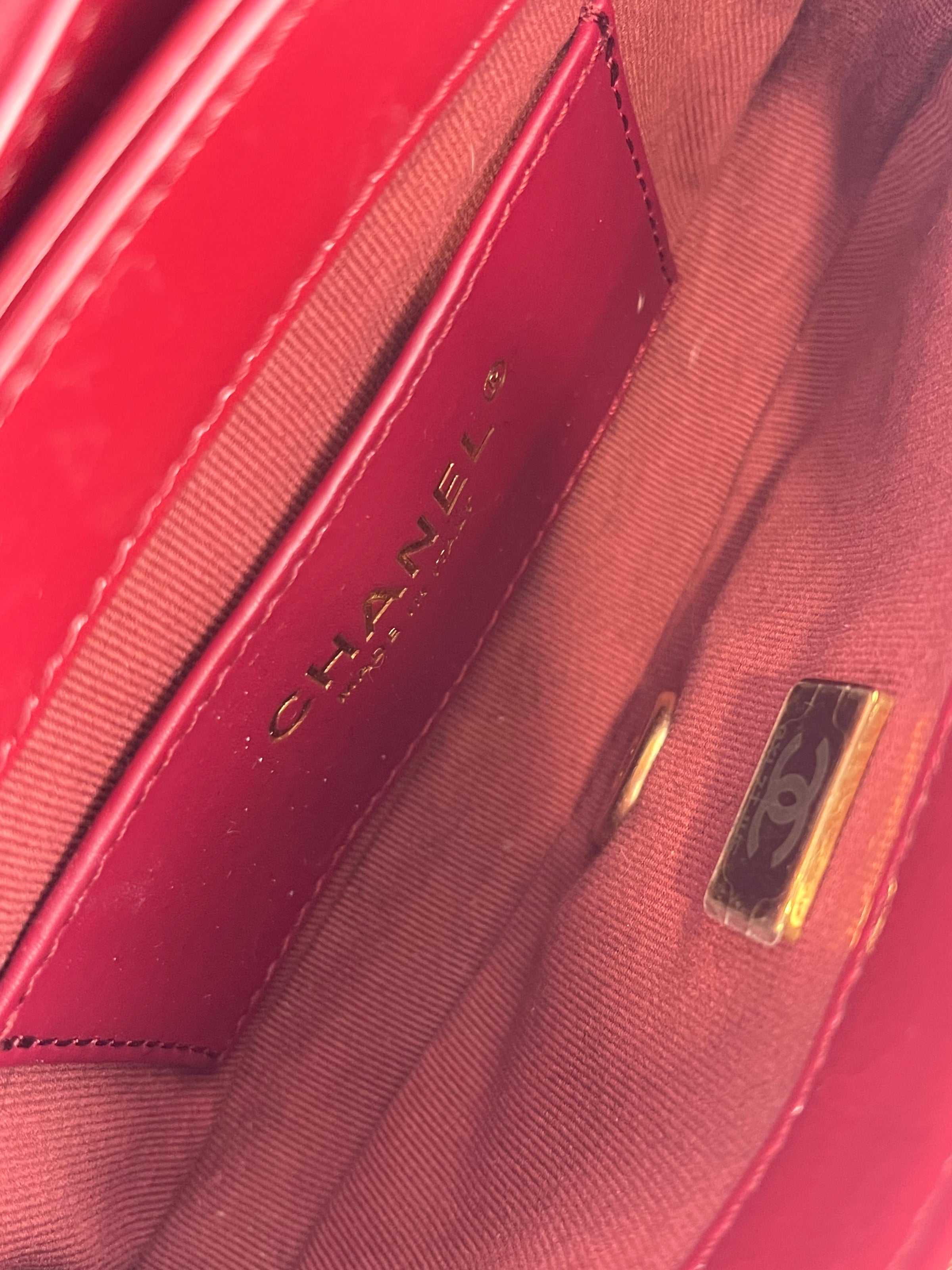 AS3402 Red Shiny Calfskin with Suede My Sweet CC Flap Bag - Glampot