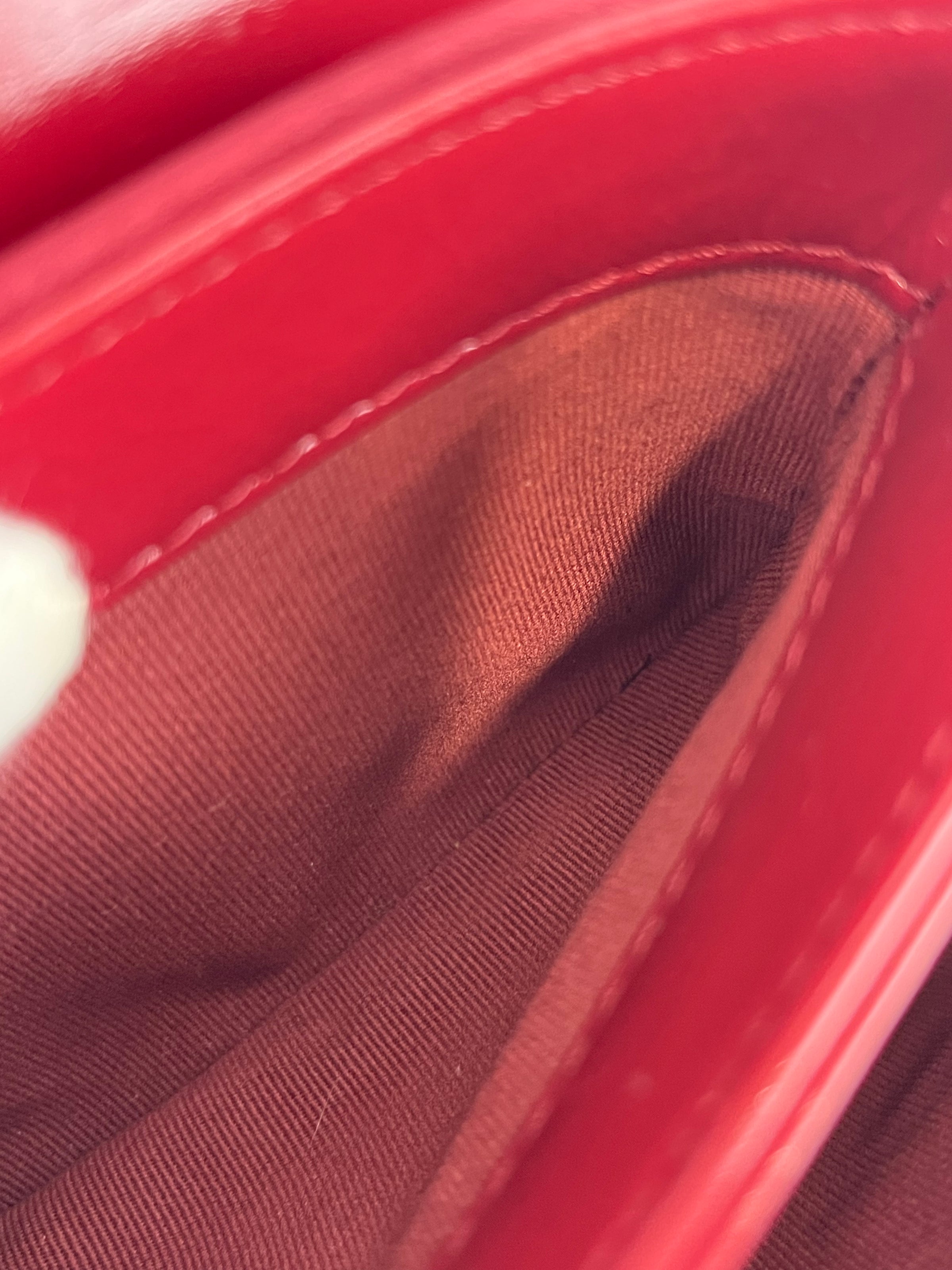 AS3402 Red Shiny Calfskin with Suede My Sweet CC Flap Bag - Glampot