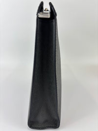 Pochette Voyage Clutch in Taiga Leather