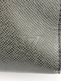 Pochette Voyage Clutch in Taiga Leather