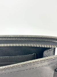 Pochette Voyage Clutch in Taiga Leather