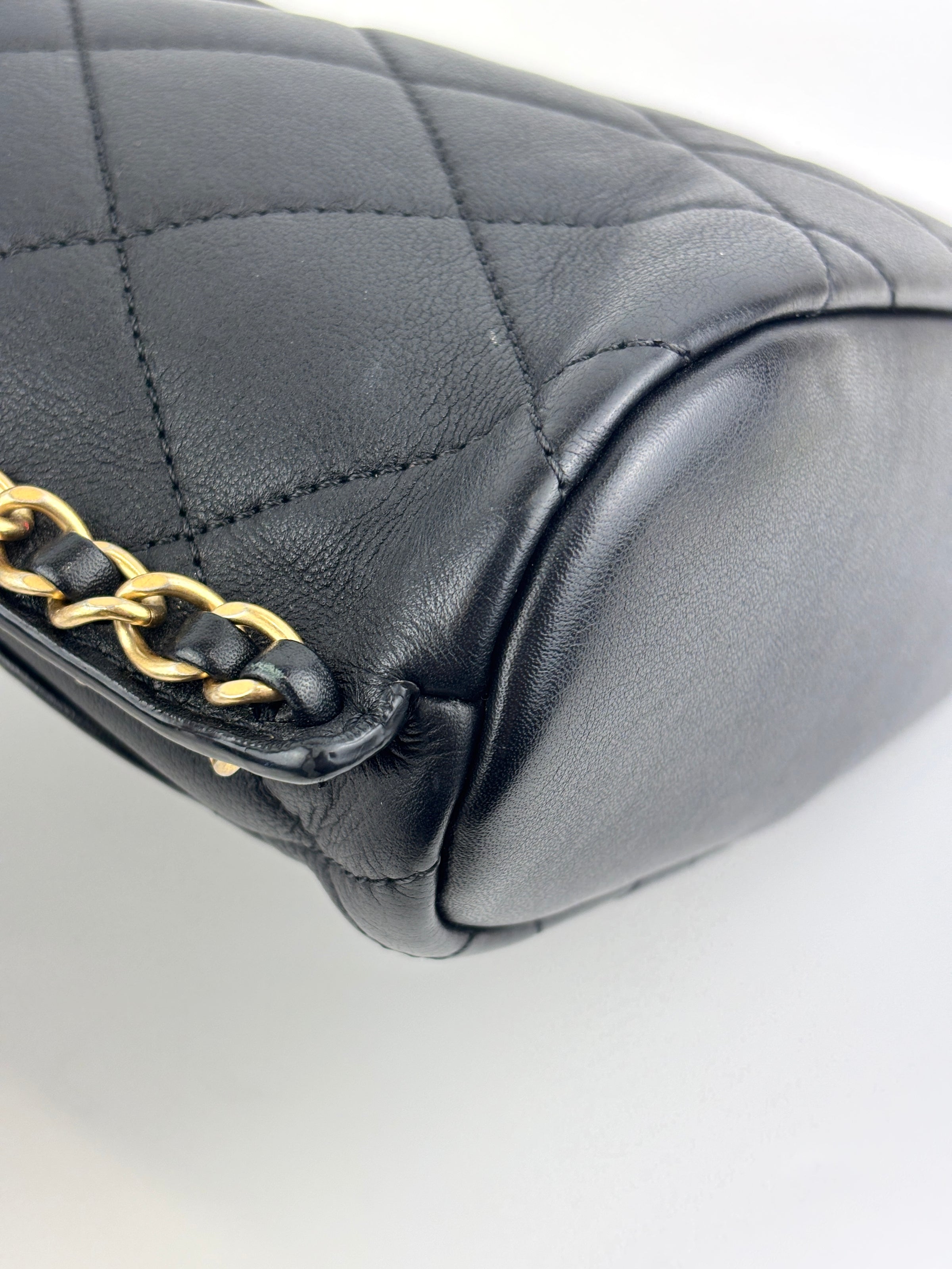 AS2504 Quilted Calfskin Small Leather Chain Hobo AGH - Glampot