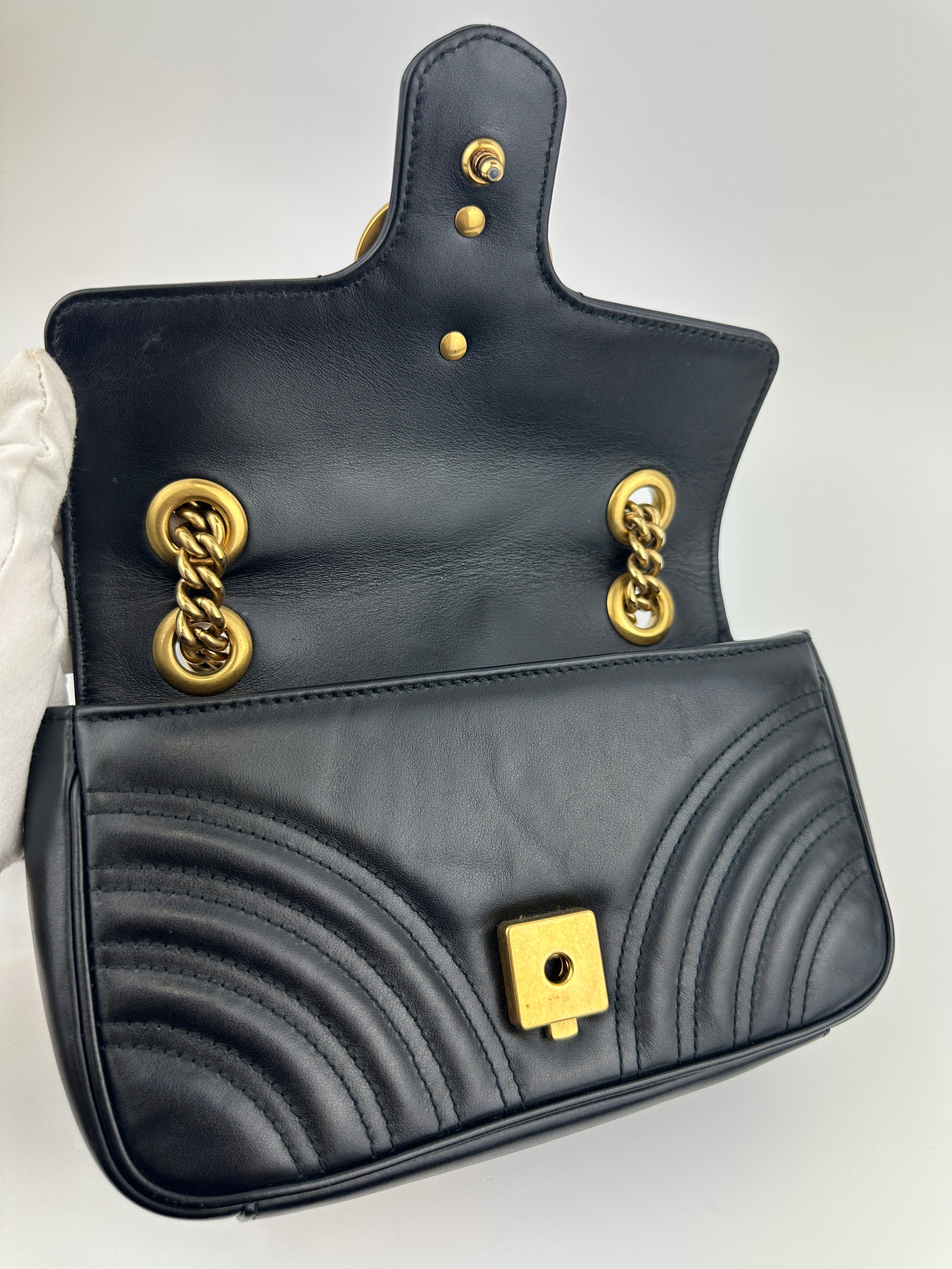 Marmont Mini Matelassé Black Shoulder Bag