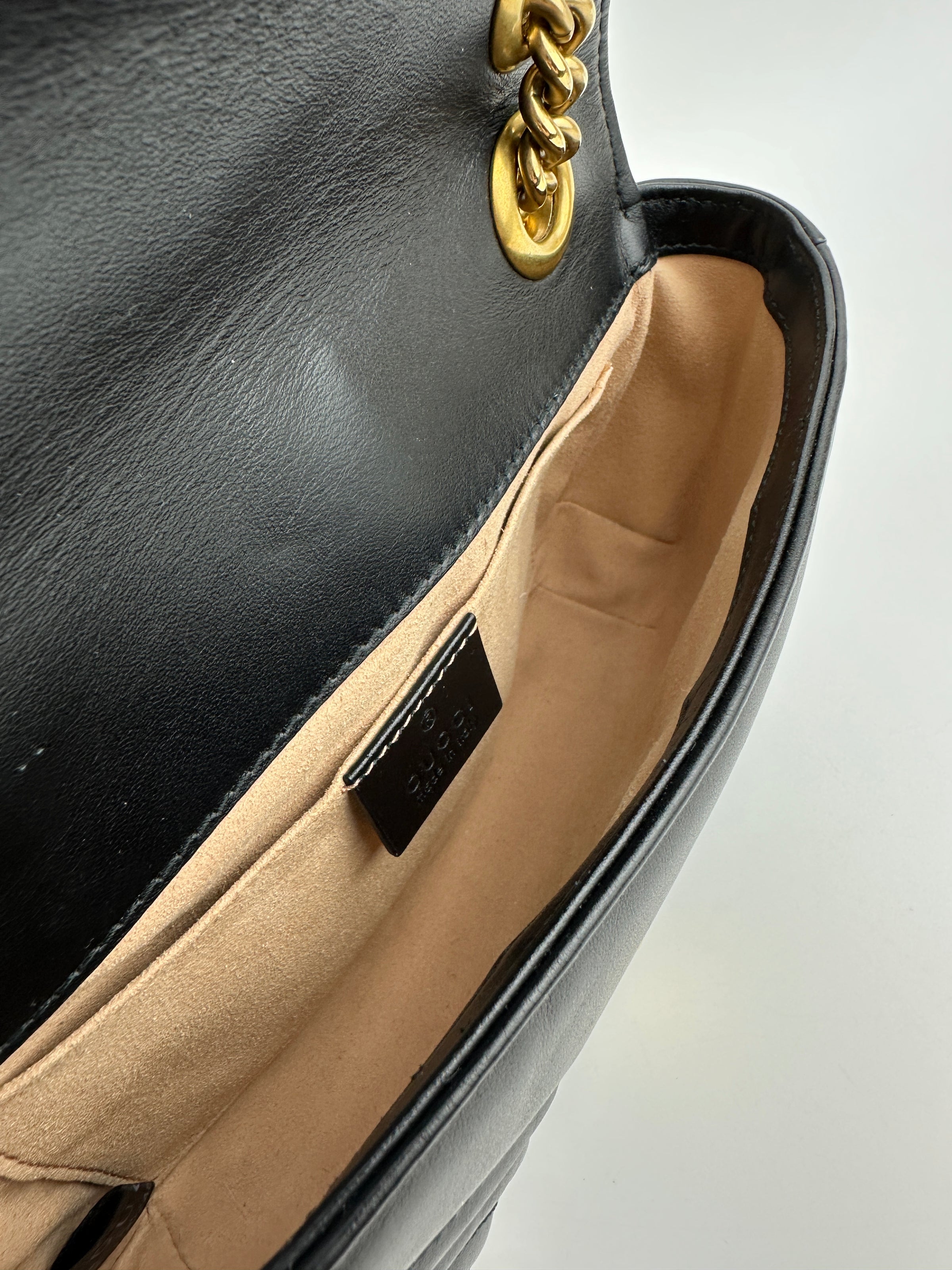 Marmont Mini Matelassé Black Shoulder Bag