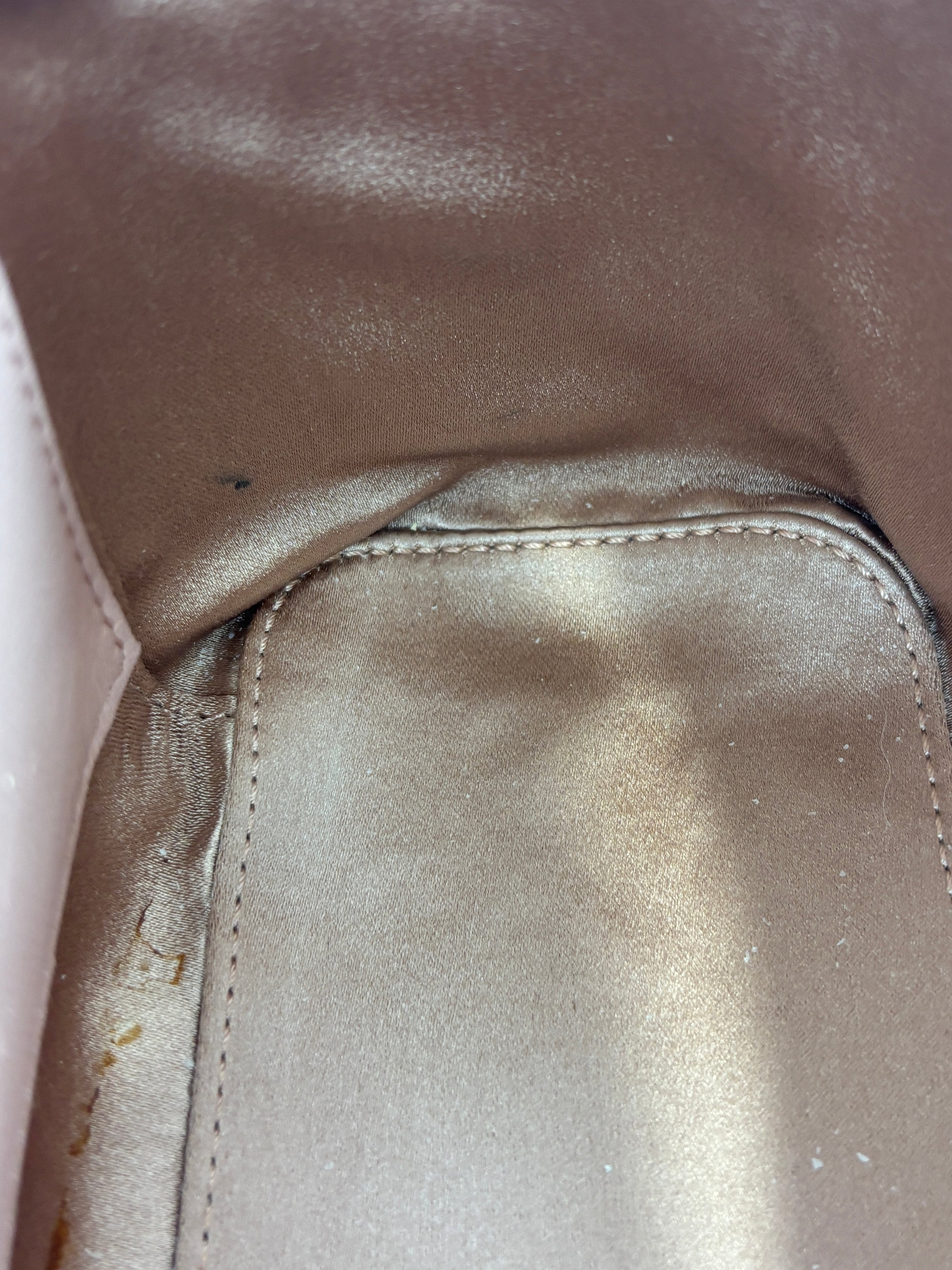 5BH122 Matelassé Nappa Leather Vanity Crossbody Bag Orchid Pink GHW
