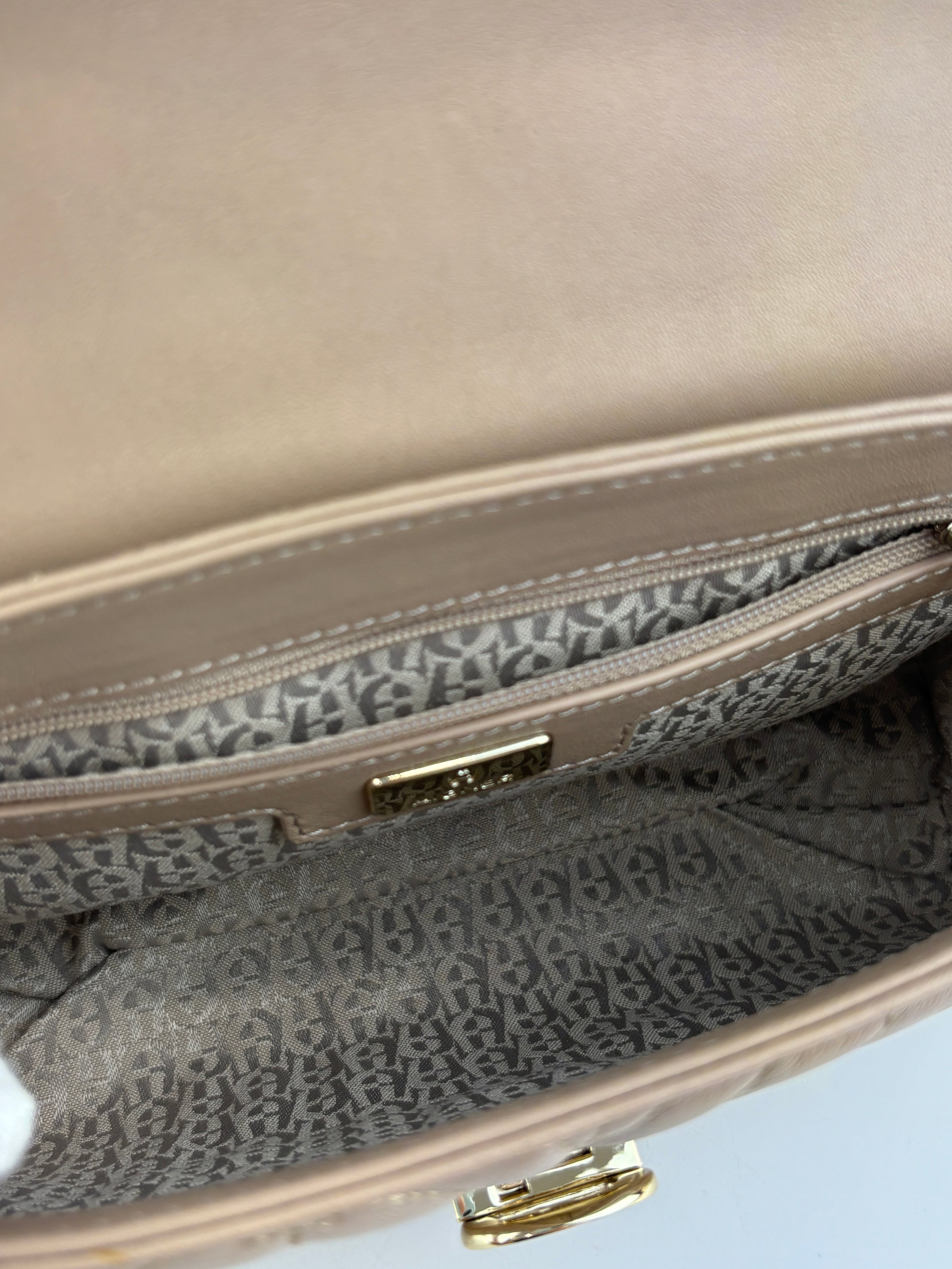 Genoveva Evening Bag in Taupe