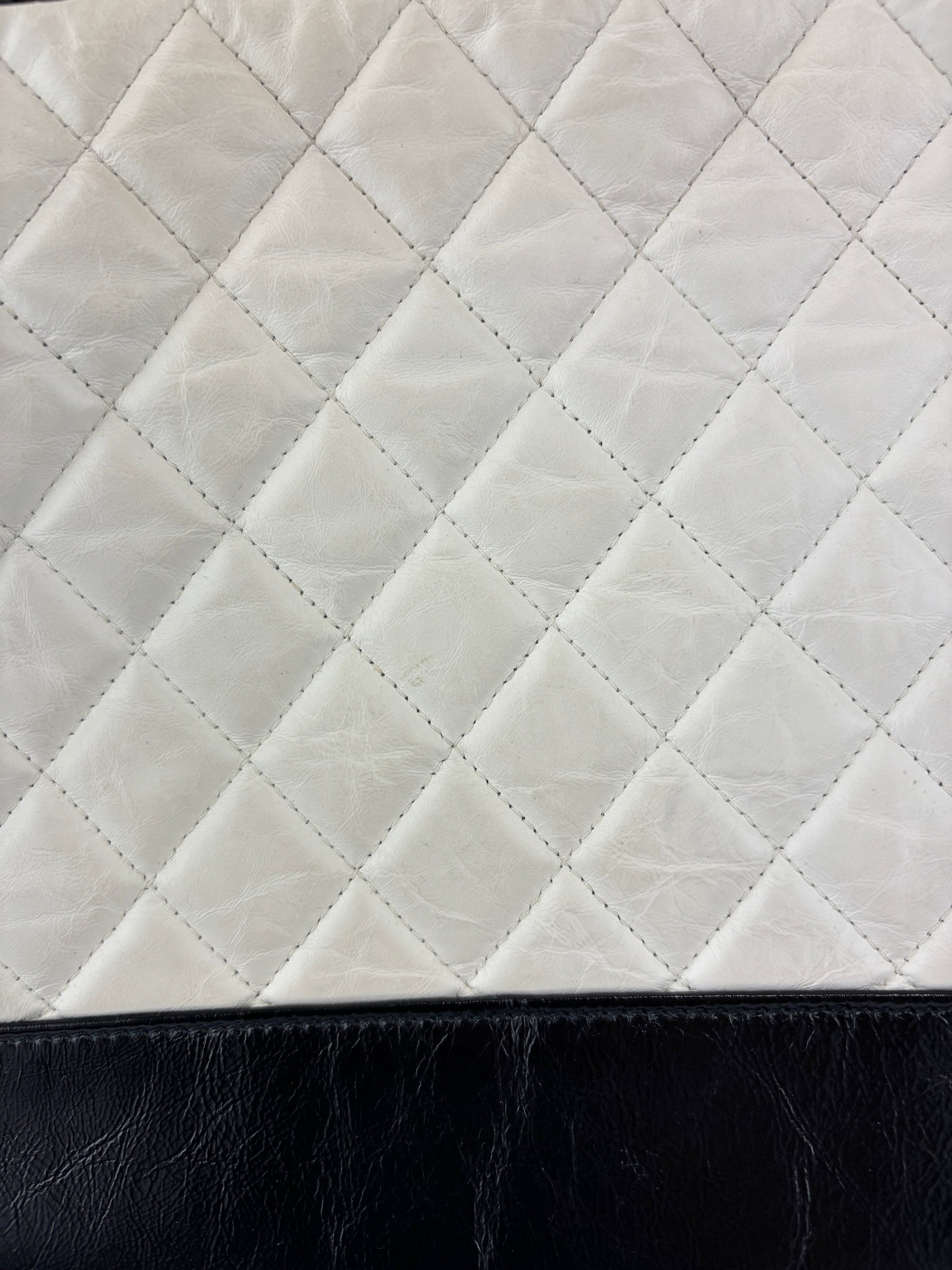 Gabrielle Large O Case Clutch in Black / Off White Aged Calfskin