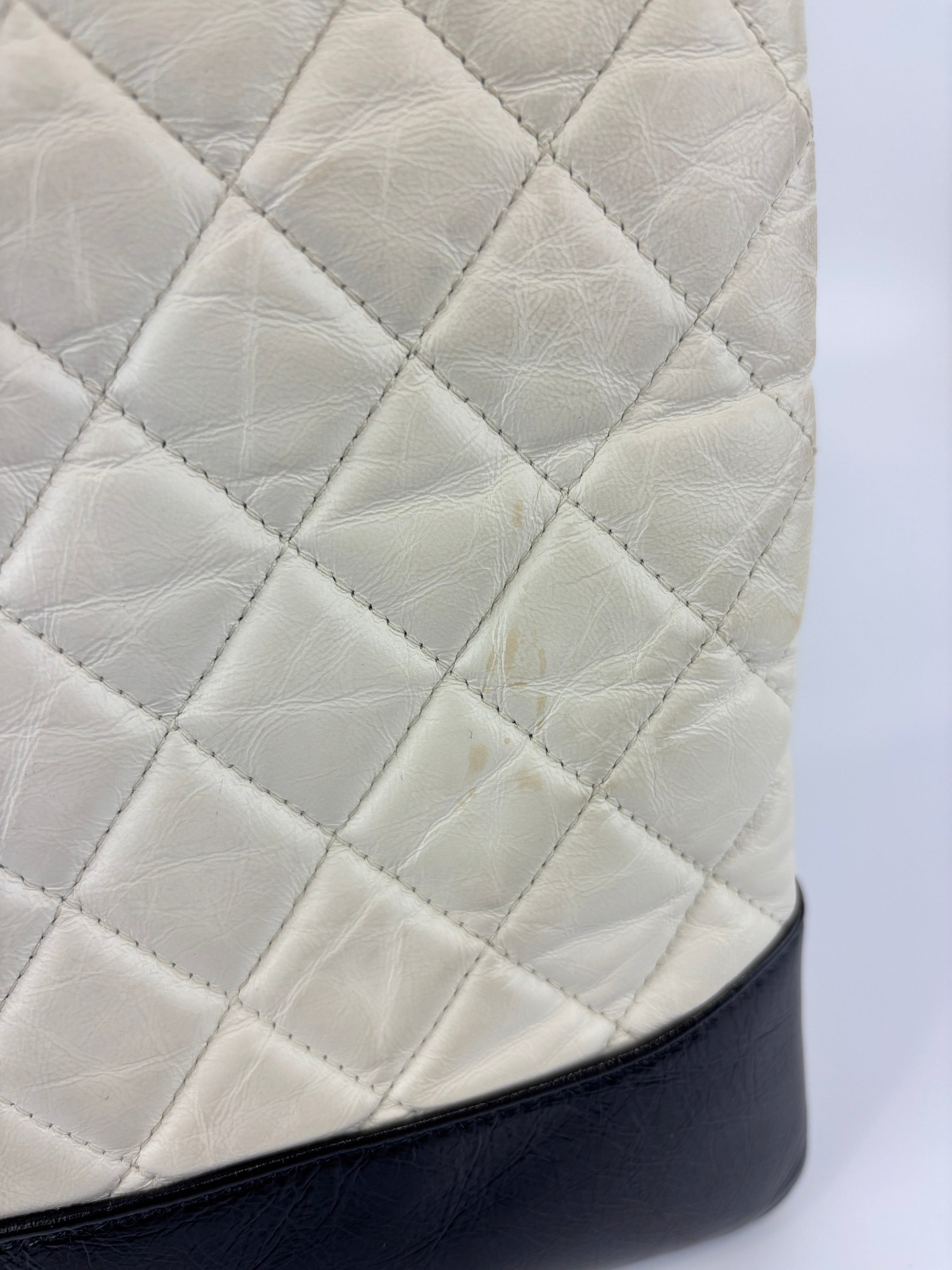 Gabrielle Large O Case Clutch in Black / Off White Aged Calfskin